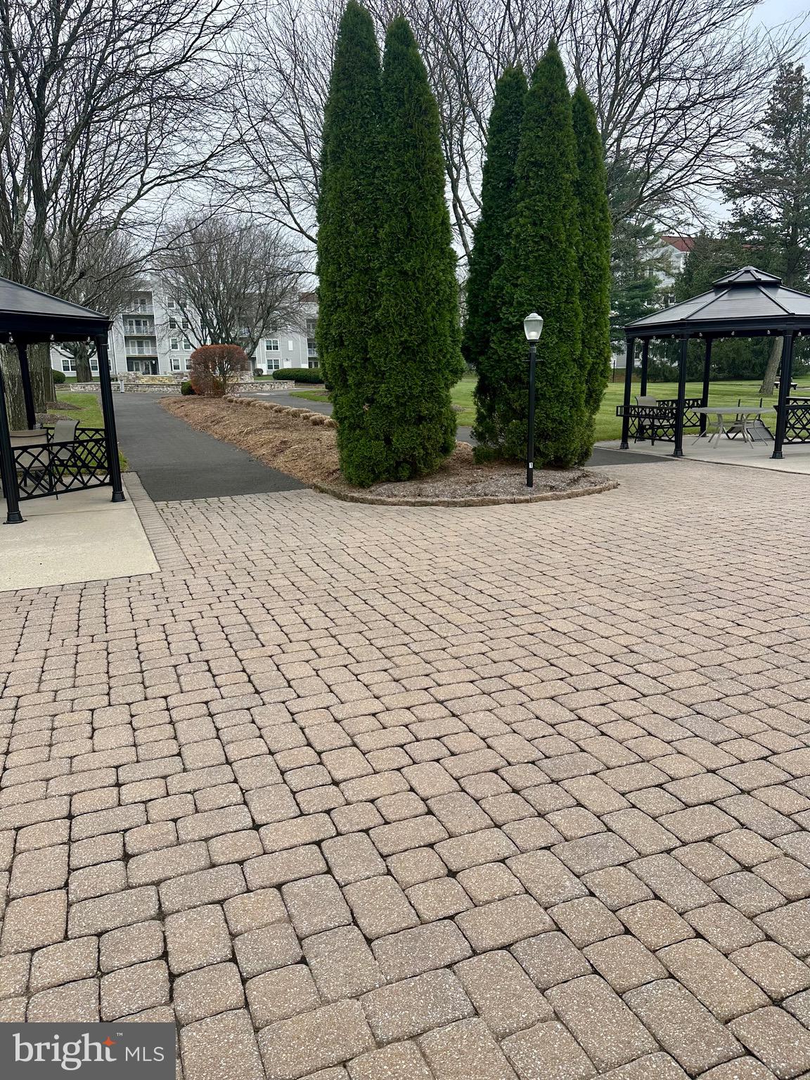 CENTENNIAL STATION - Residential