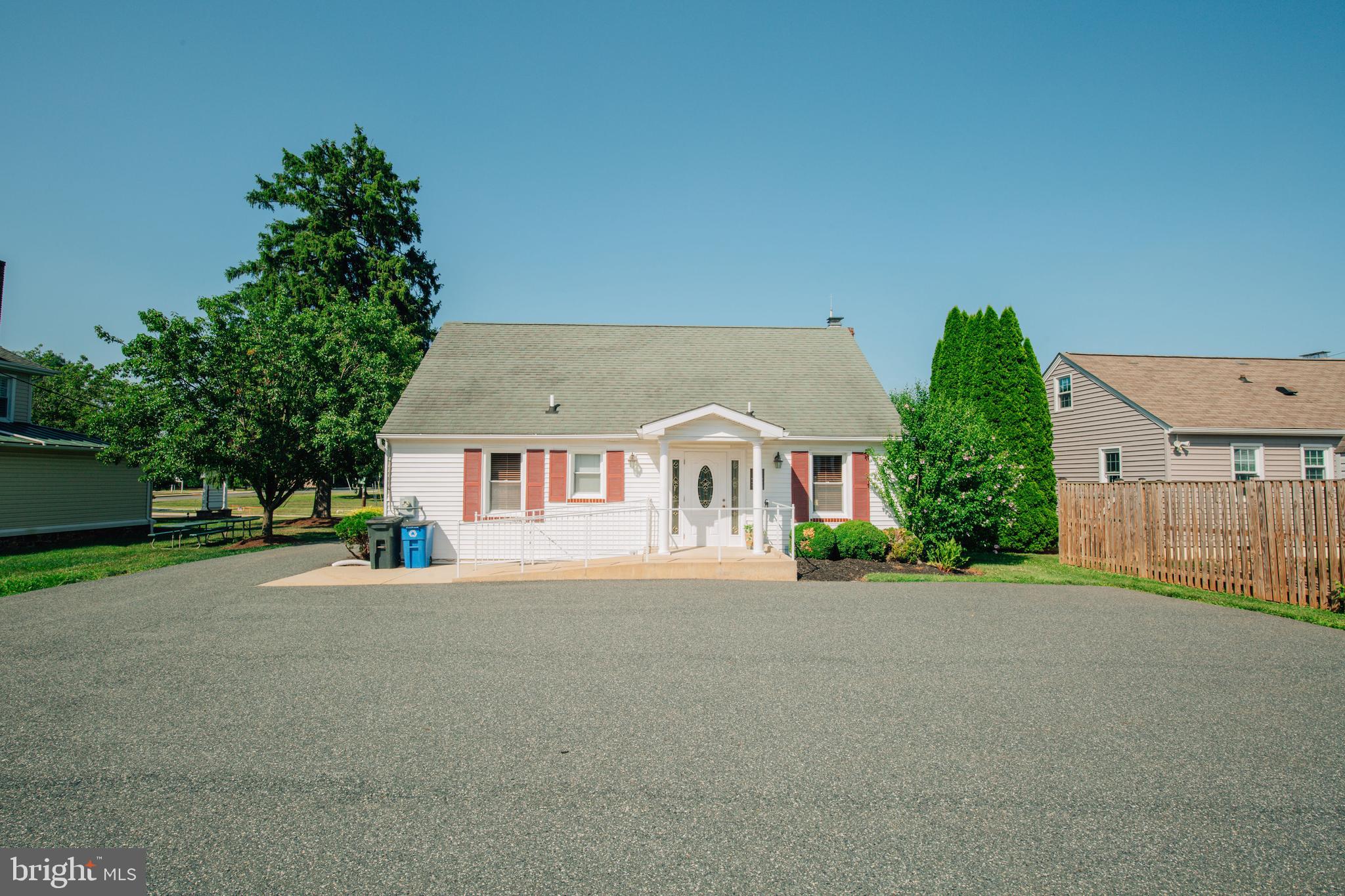 524 S MAIN STREET