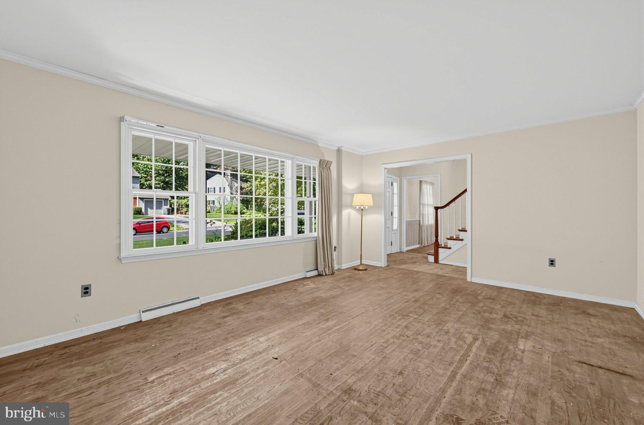 124 DELVIEW DRIVE