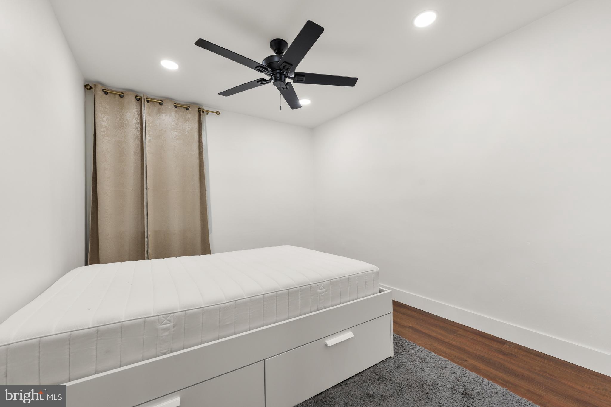 JUNIATA - Residential