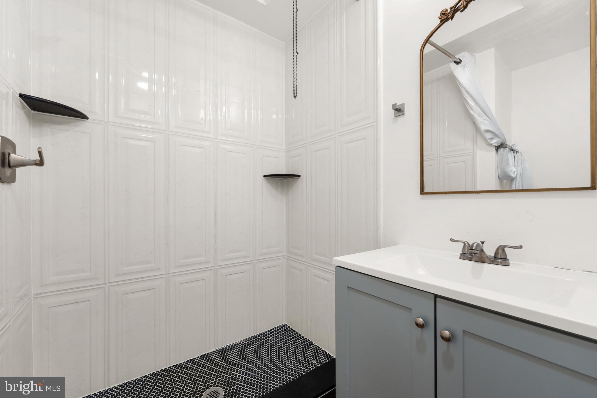 JUNIATA - Residential