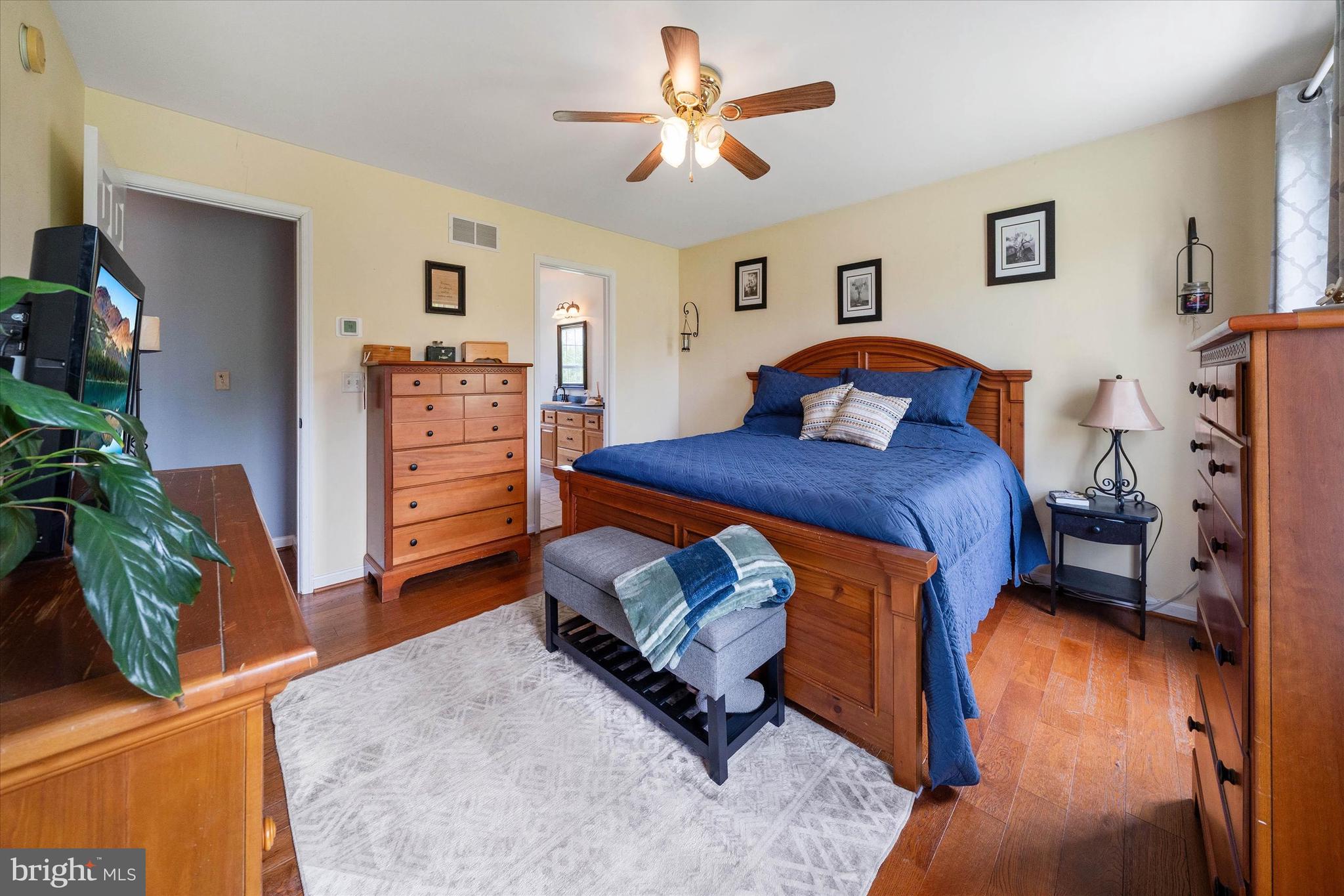 AMBER RIDGE - Residential