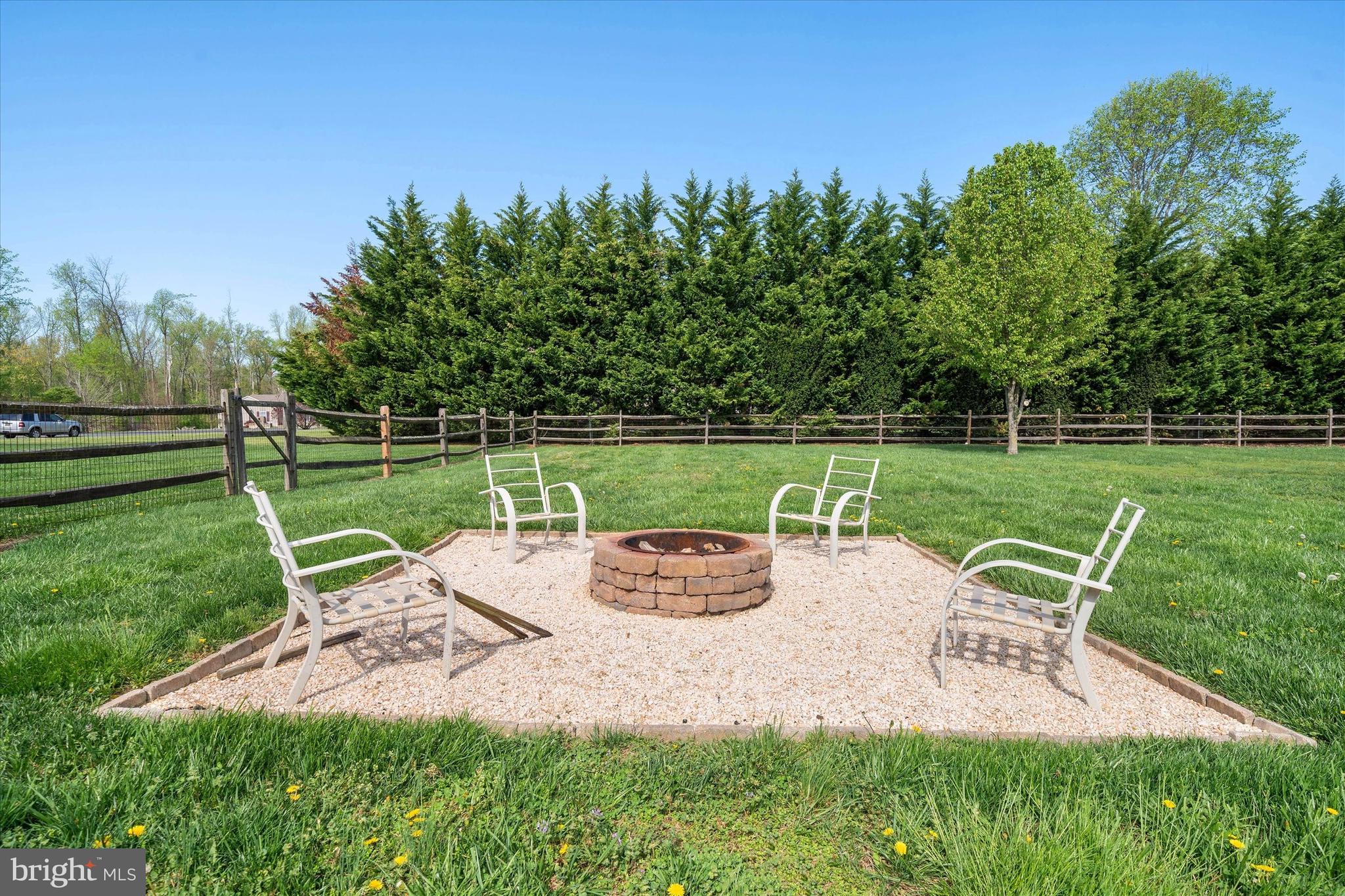 AMBER RIDGE - Residential