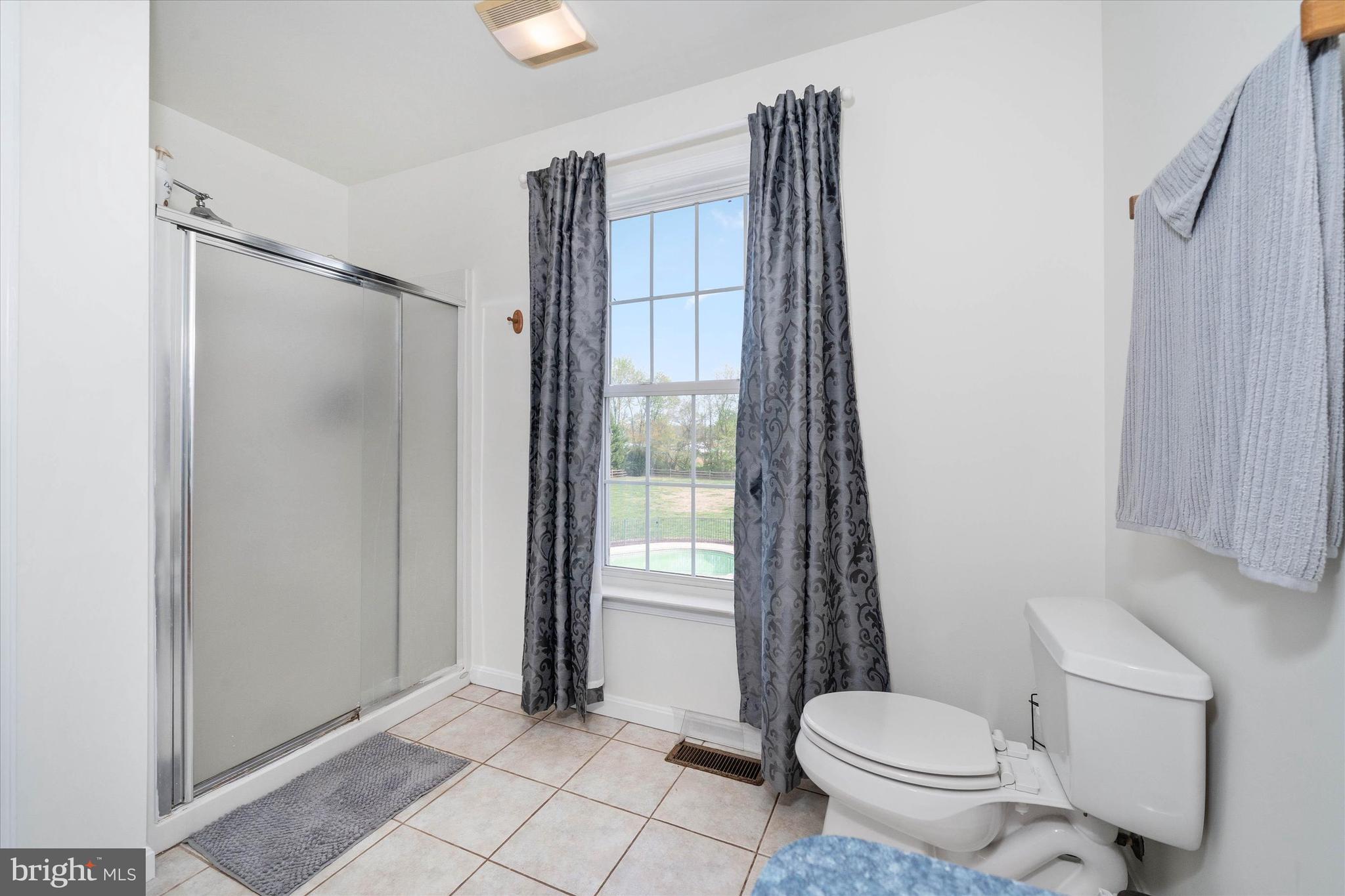 AMBER RIDGE - Residential