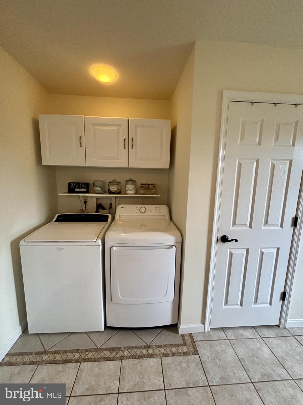 AMBER RIDGE - Residential