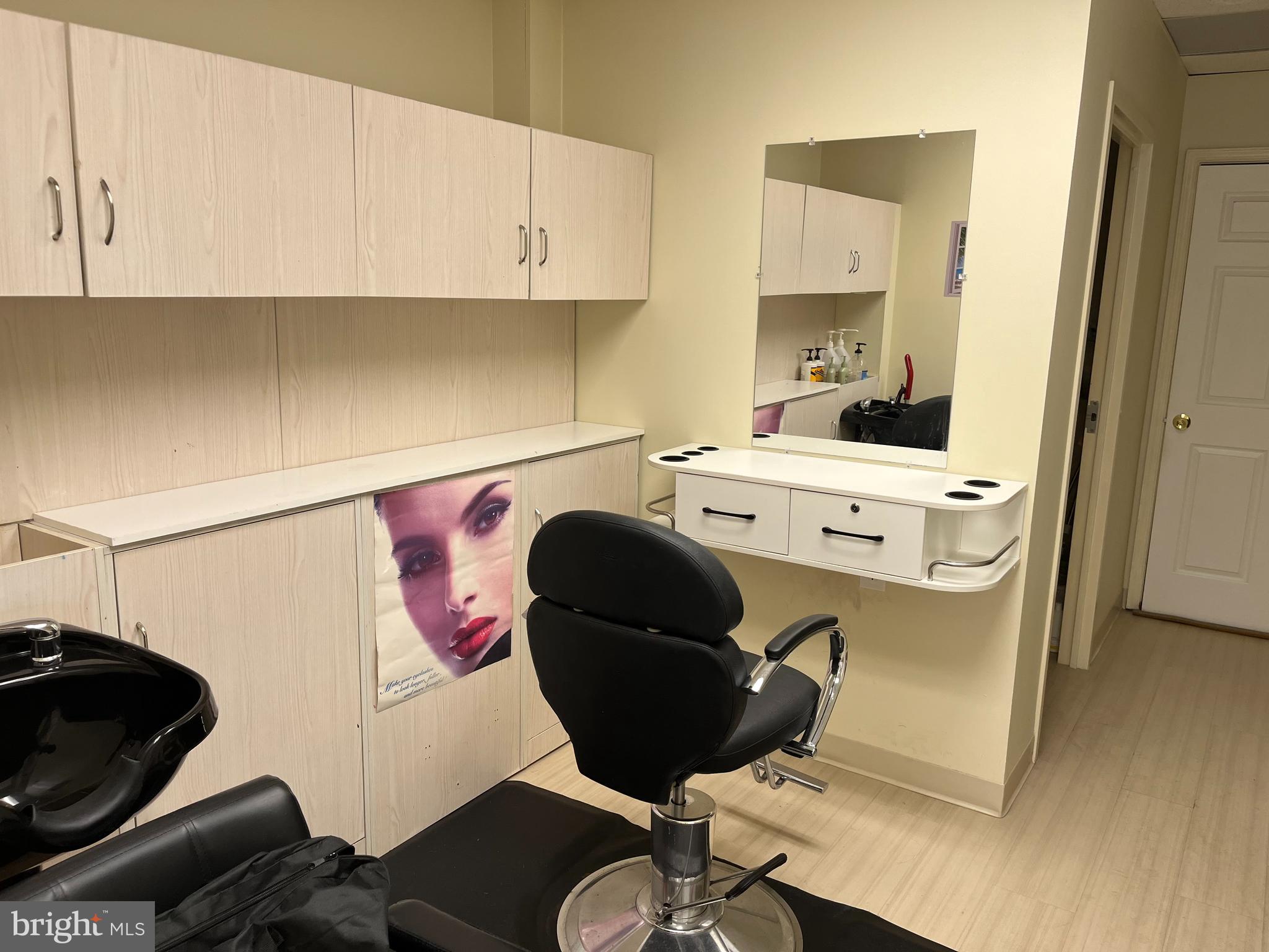 501 N FREDERICK AVE 101