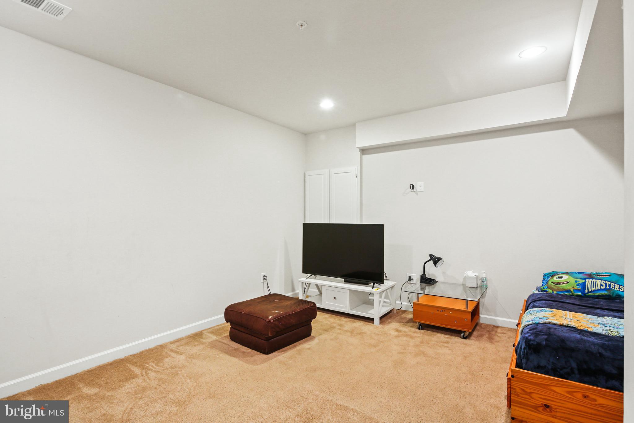 WINCOPIA FARMS - Residential