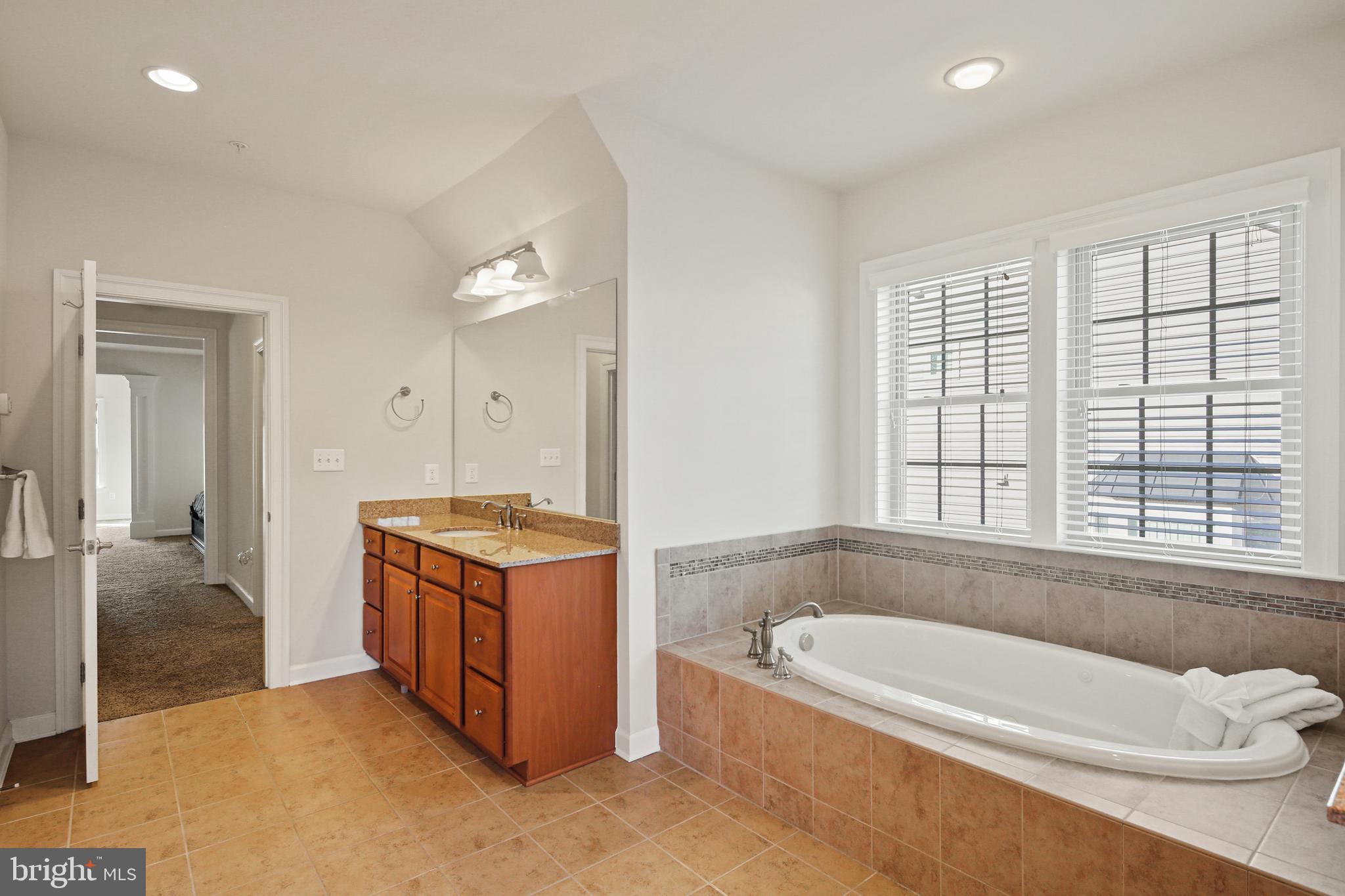 WINCOPIA FARMS - Residential