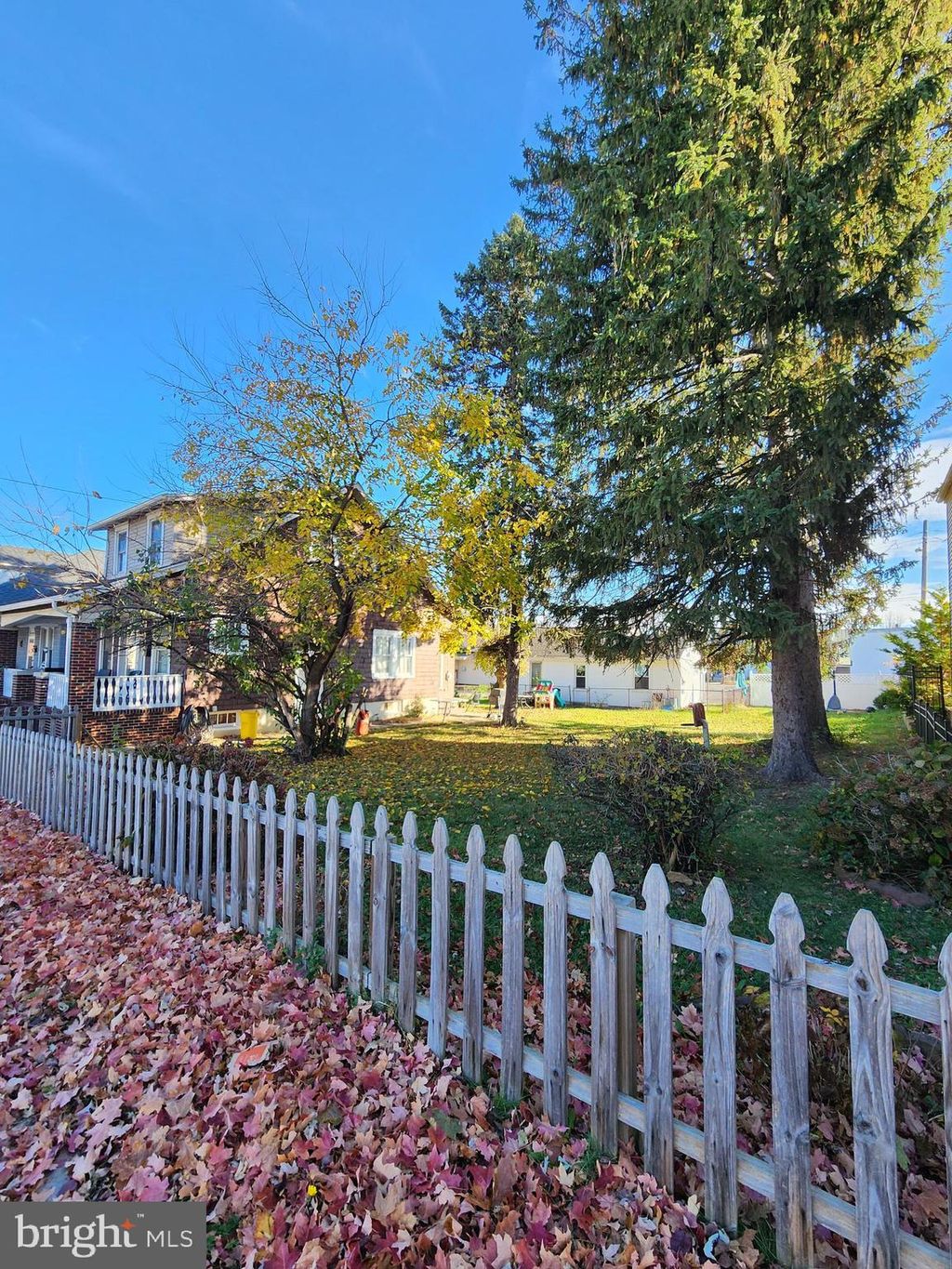 Photo of 625 Girard E S Avenue, YORK, PA 17403 (MLS # PAYK2098838)