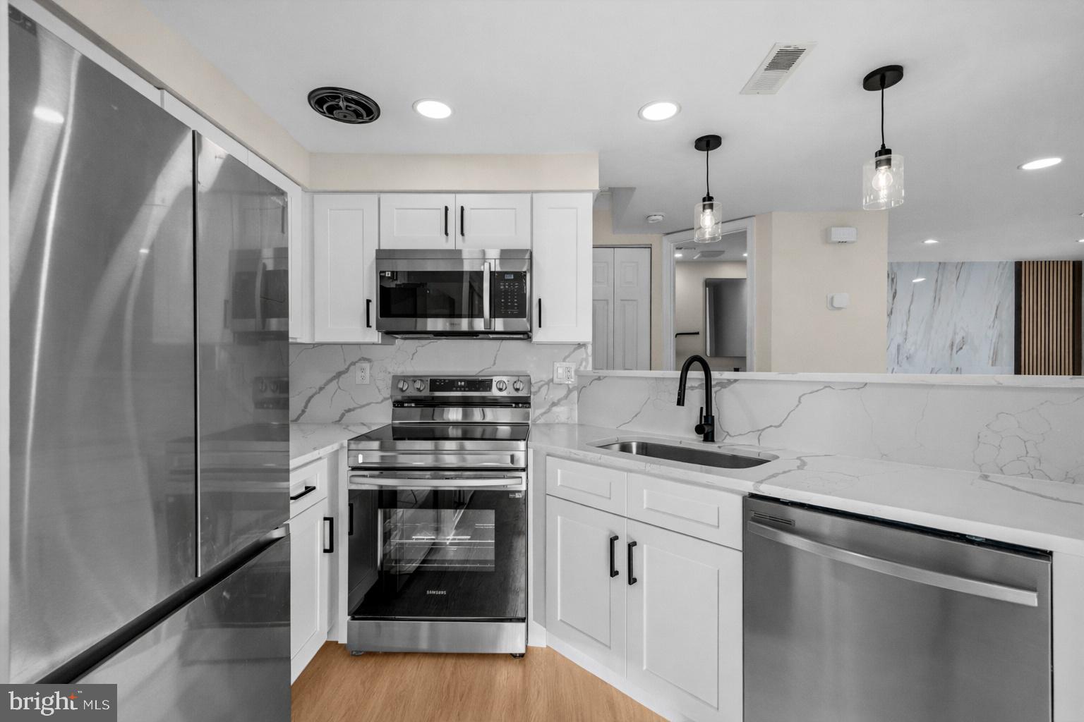 ROGERS FORGE - Residential