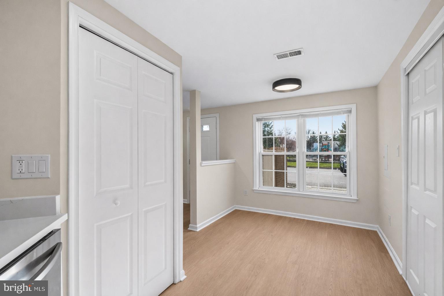 ROGERS FORGE - Residential