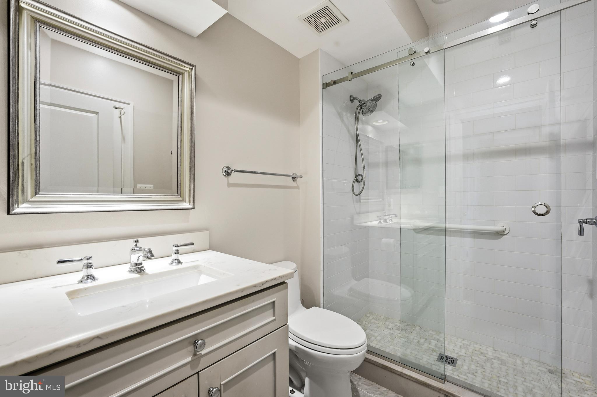 HIGHLAND ESTATES - Residential