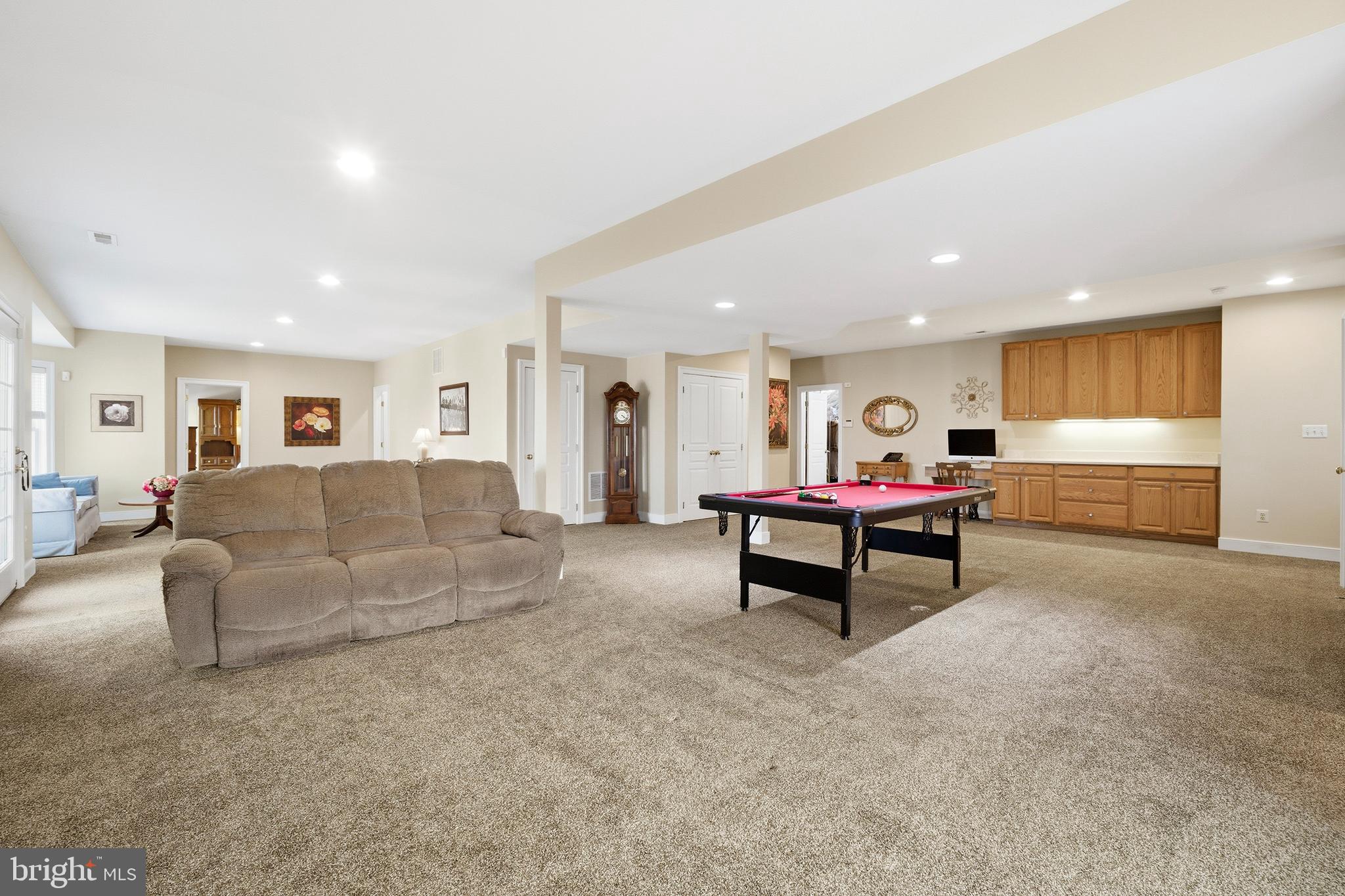 HIGHLAND ESTATES - Residential