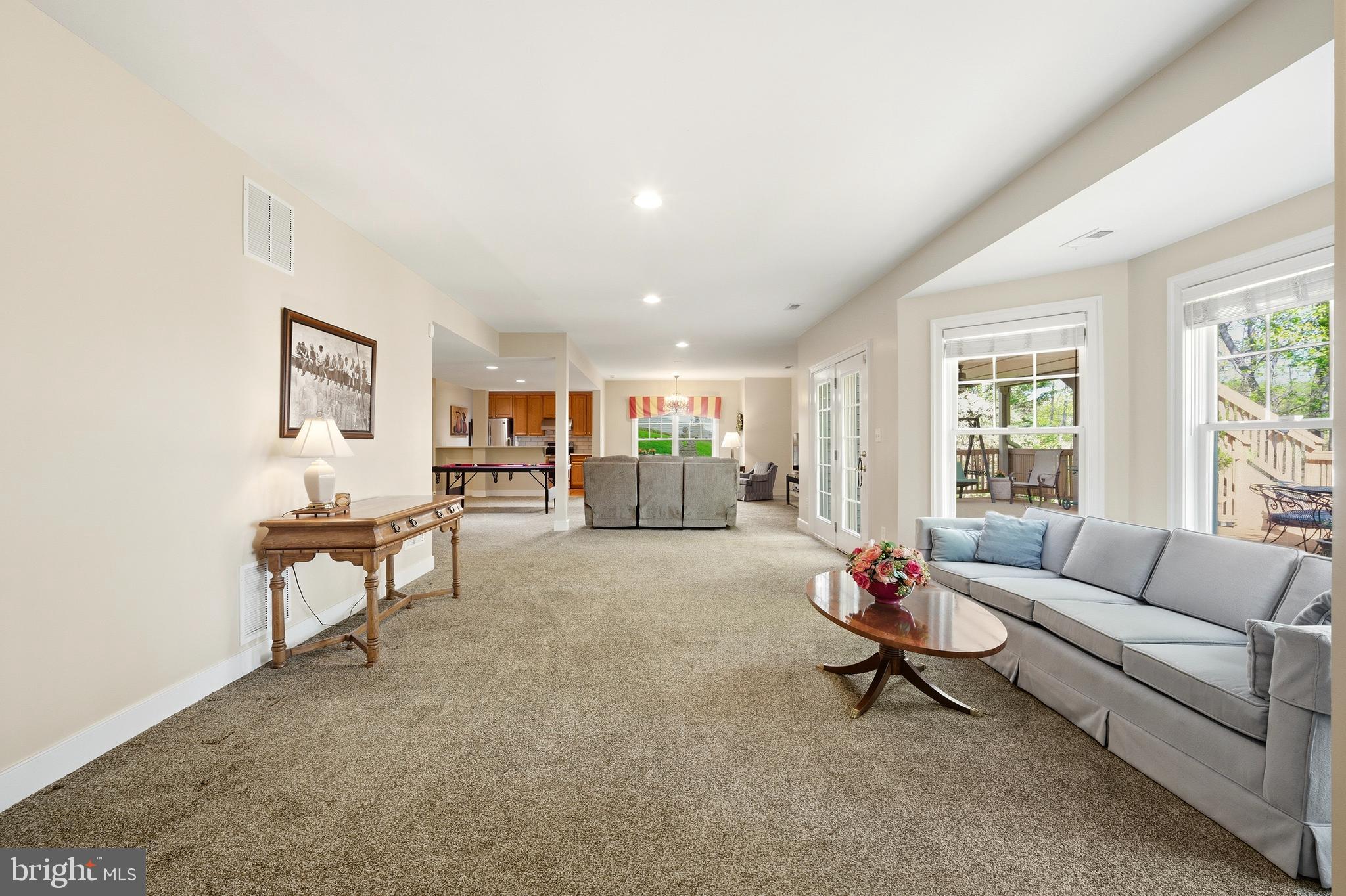 HIGHLAND ESTATES - Residential