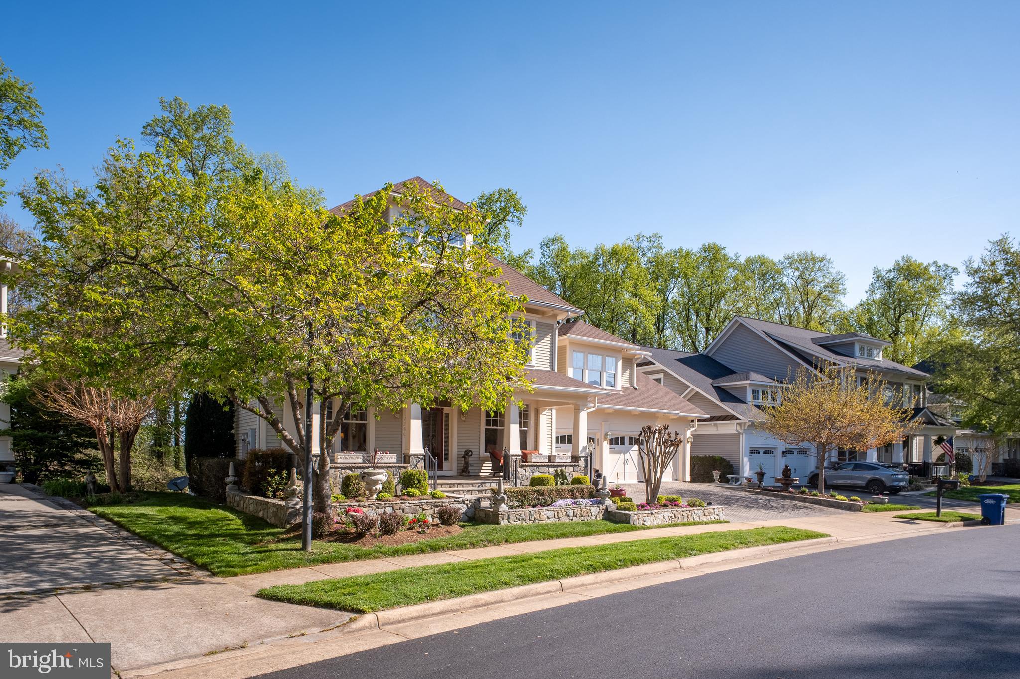 7286 HIGHLAND ESTATES PLACE