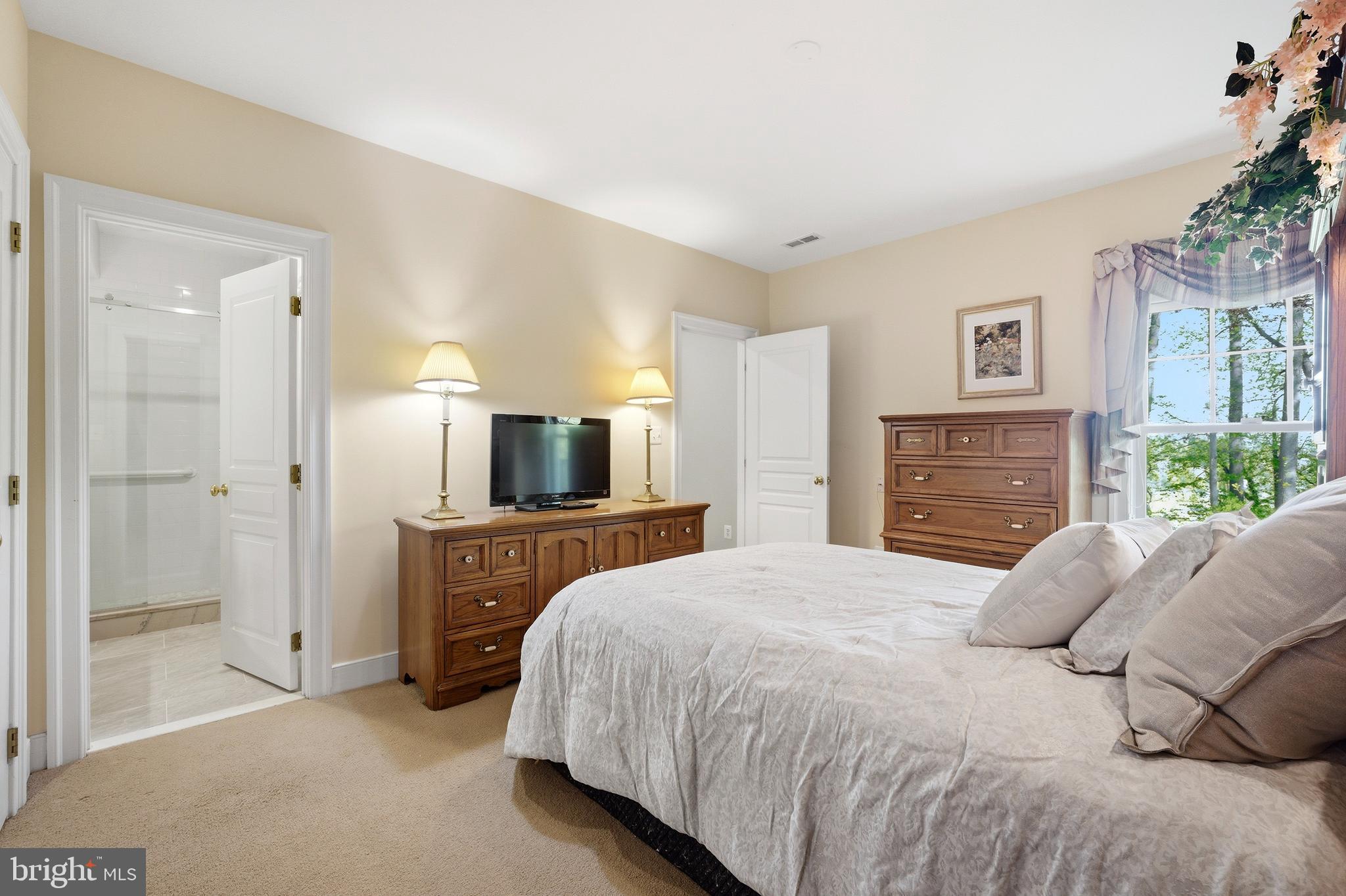 HIGHLAND ESTATES - Residential