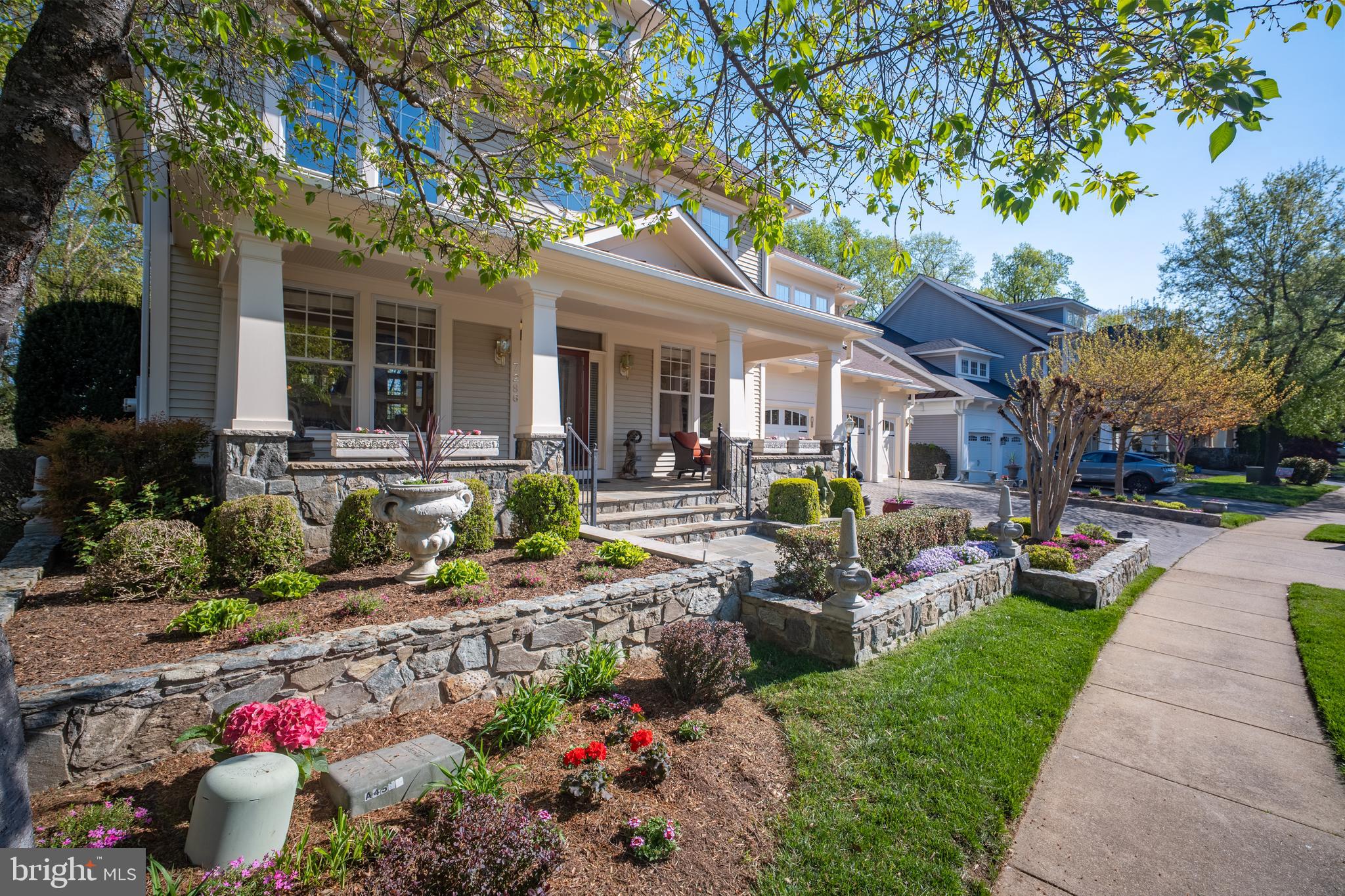 HIGHLAND ESTATES - Residential