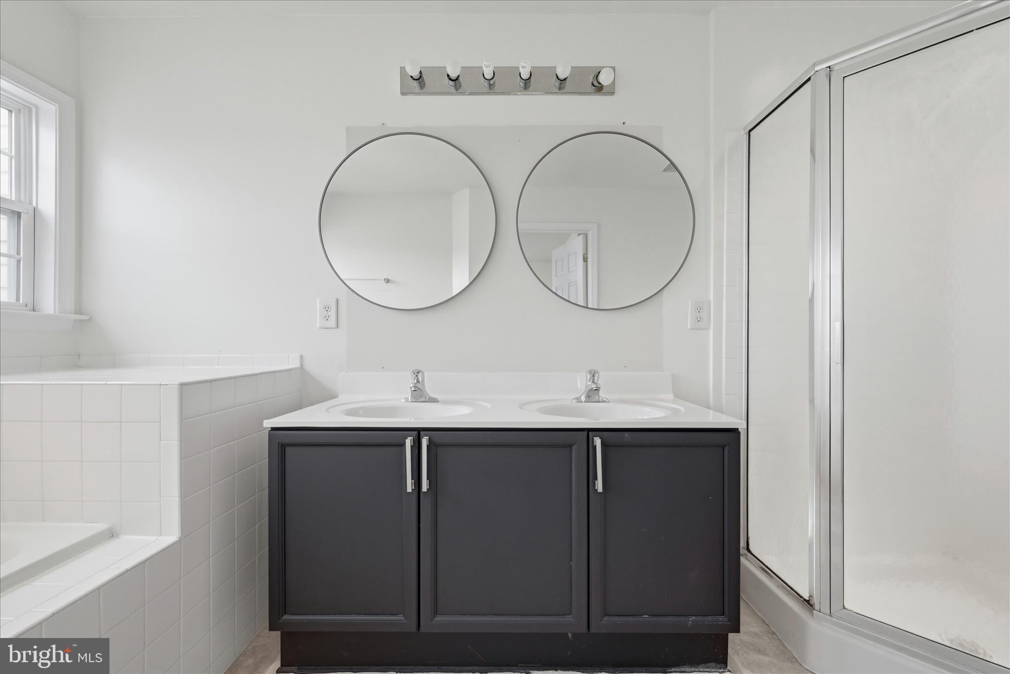 FAIRWAYS WEST - Residential