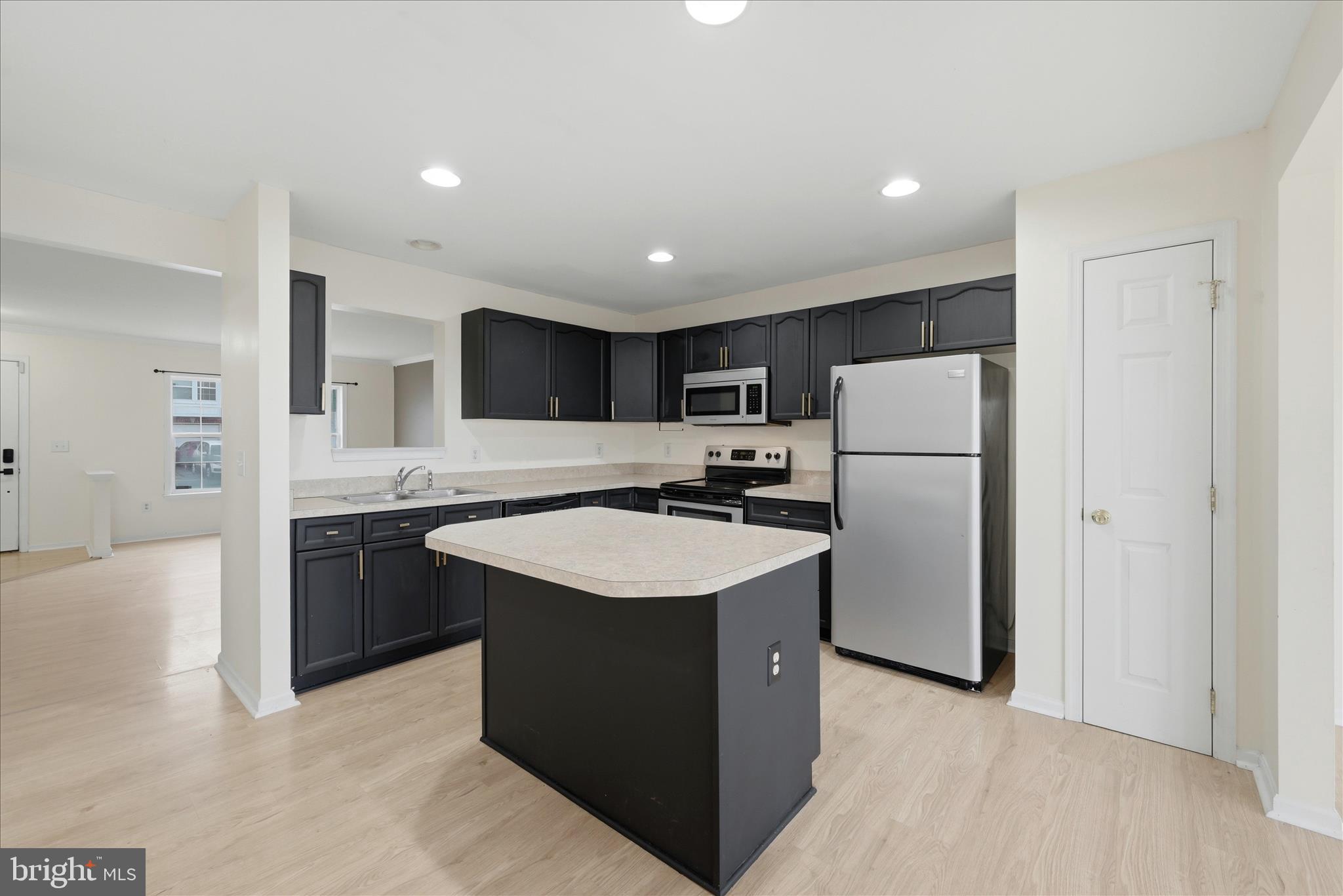 FAIRWAYS WEST - Residential