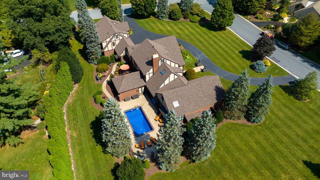 Photo of 1328 OLDE SAYBROOK RD, LANCASTER, PA 17601 (MLS # PALA2025080)