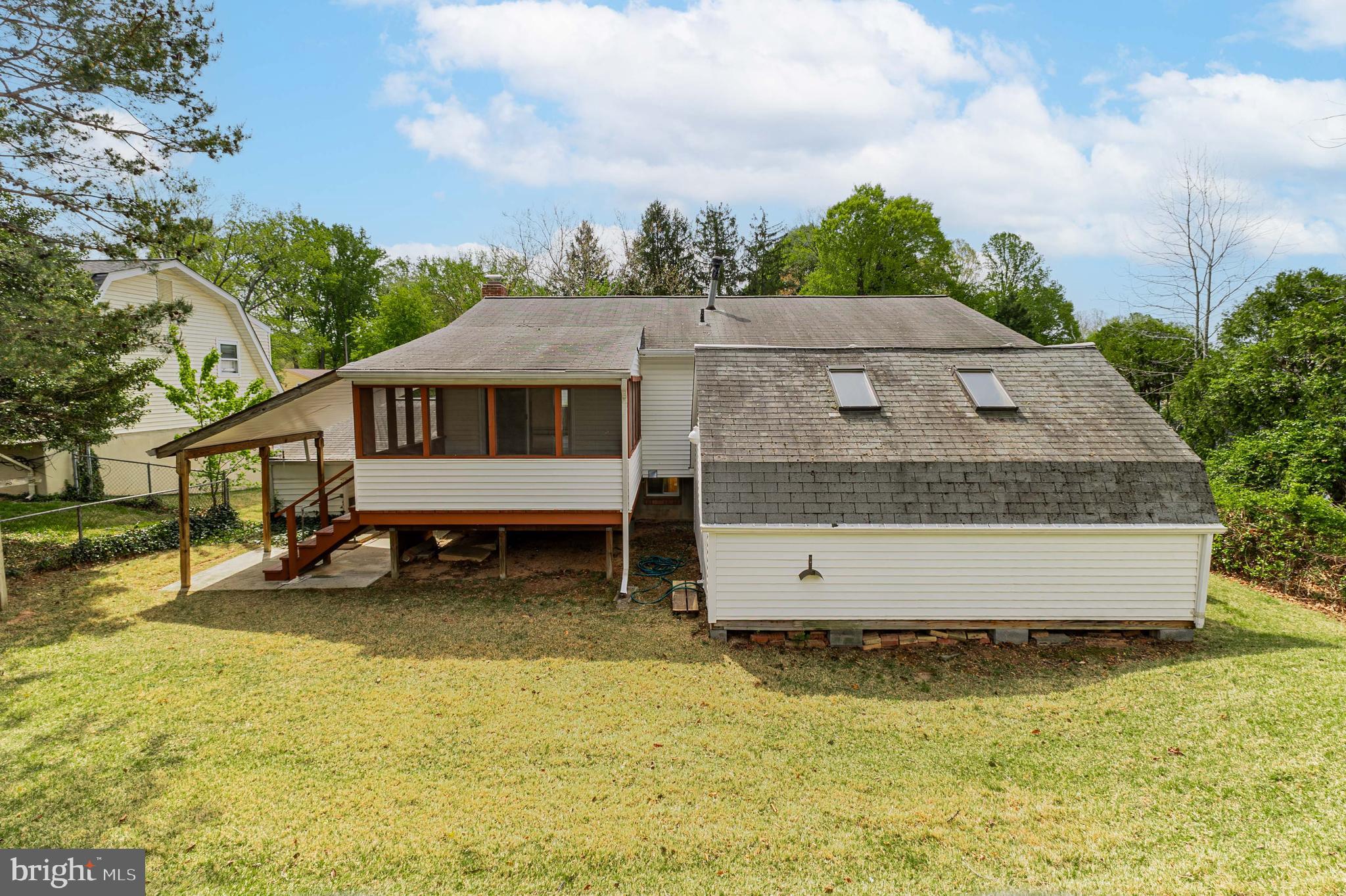 DALE CITY - Residential