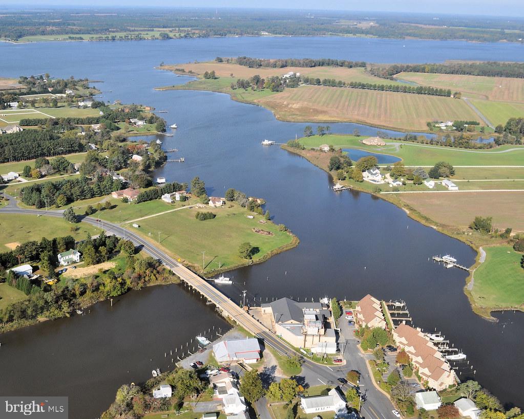 WARWICK LANDING - Residential