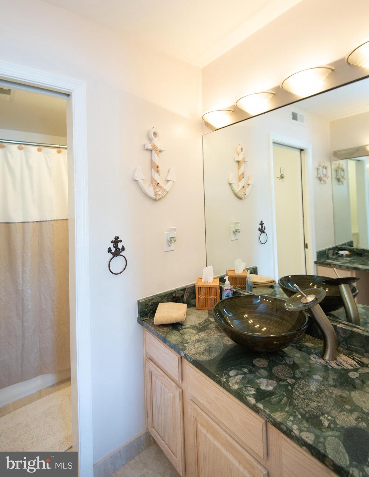 WARWICK LANDING - Residential