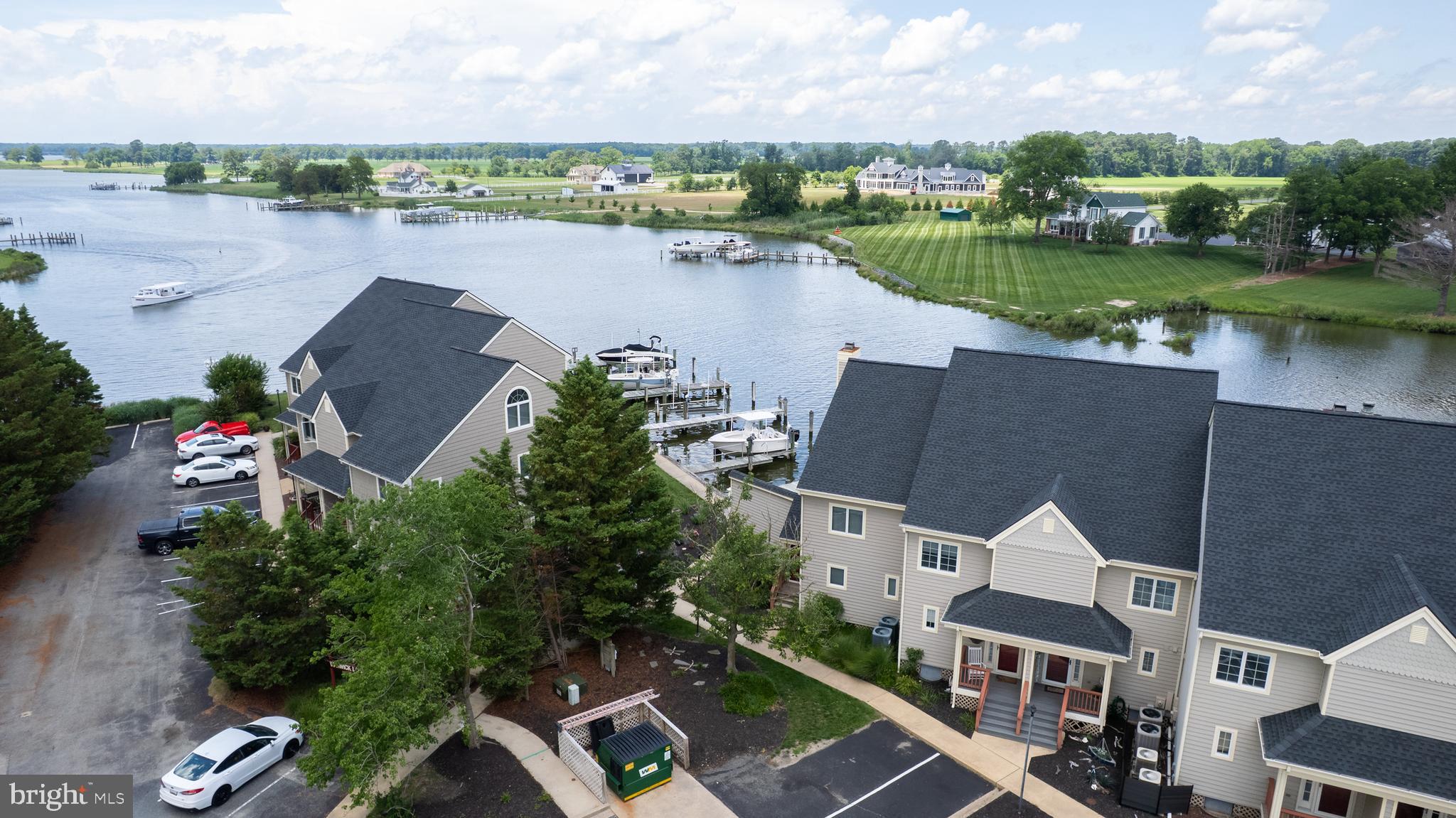 WARWICK LANDING - Residential