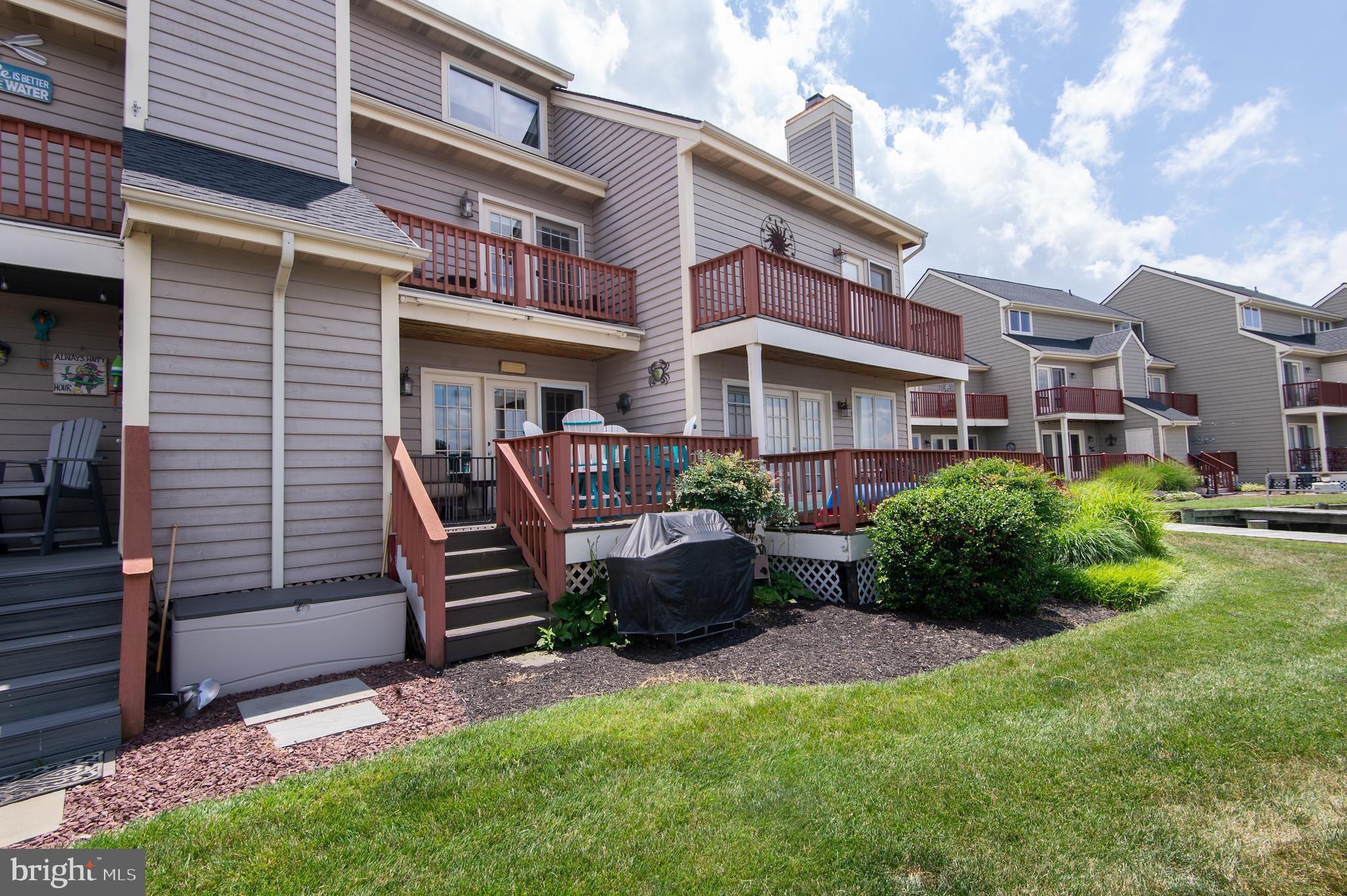 WARWICK LANDING - Residential