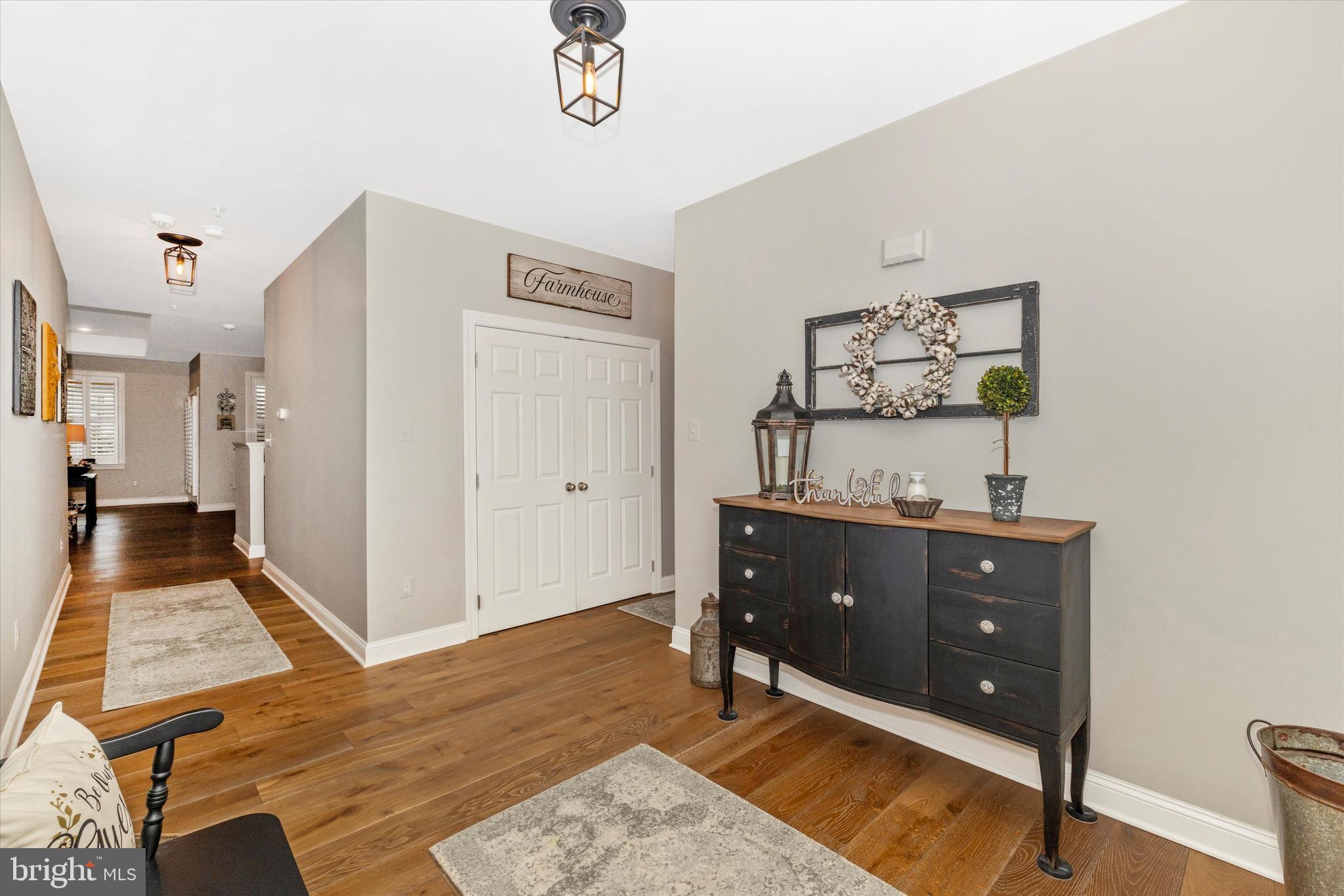 520 ISAAC RUSSELL STREET