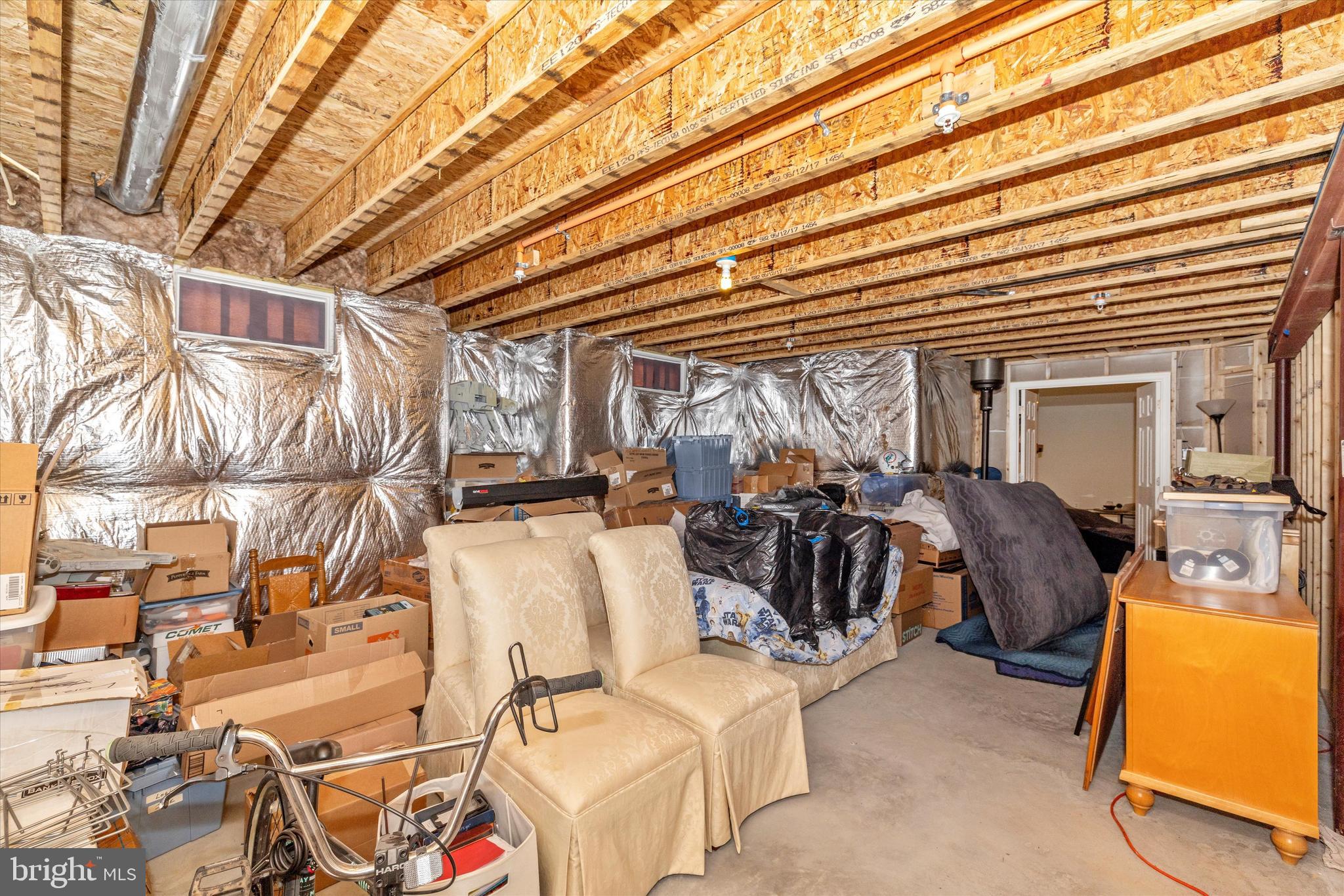 ROYAL OAKS - Residential