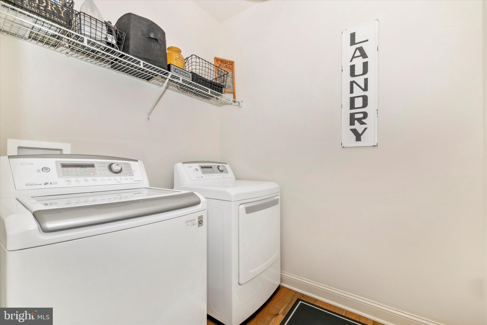 ROYAL OAKS - Residential