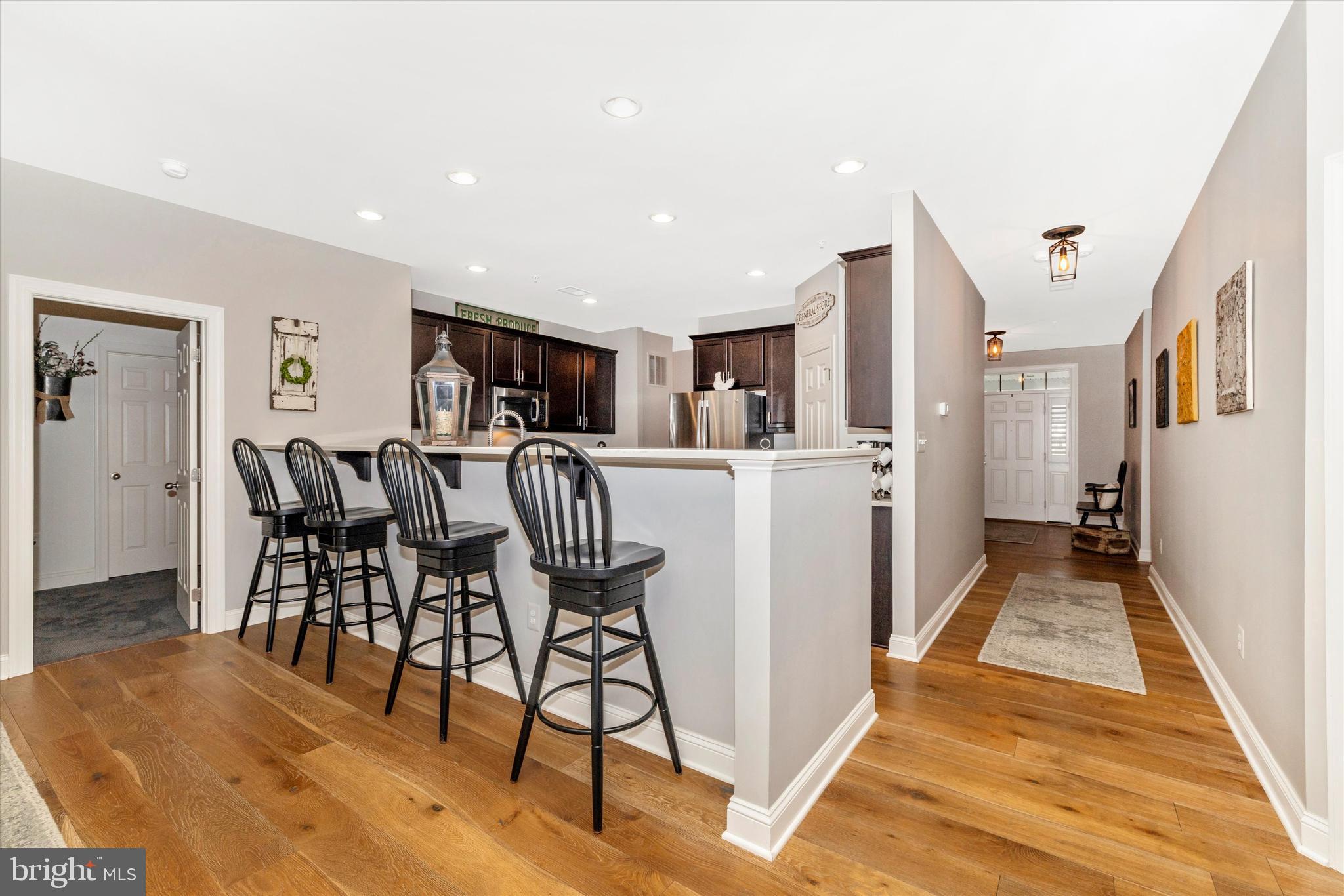 ROYAL OAKS - Residential