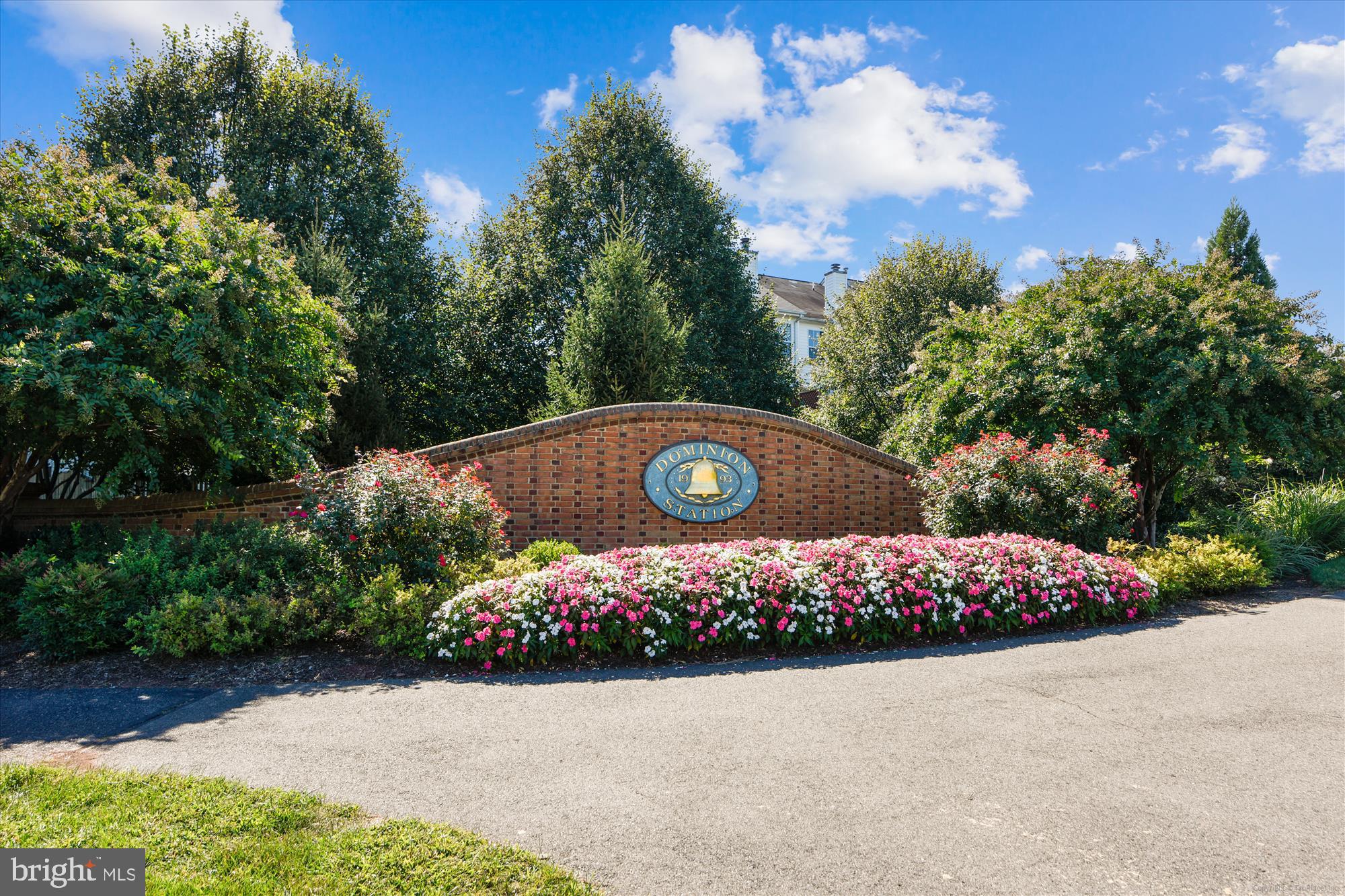 DOMINION STATION - Residential