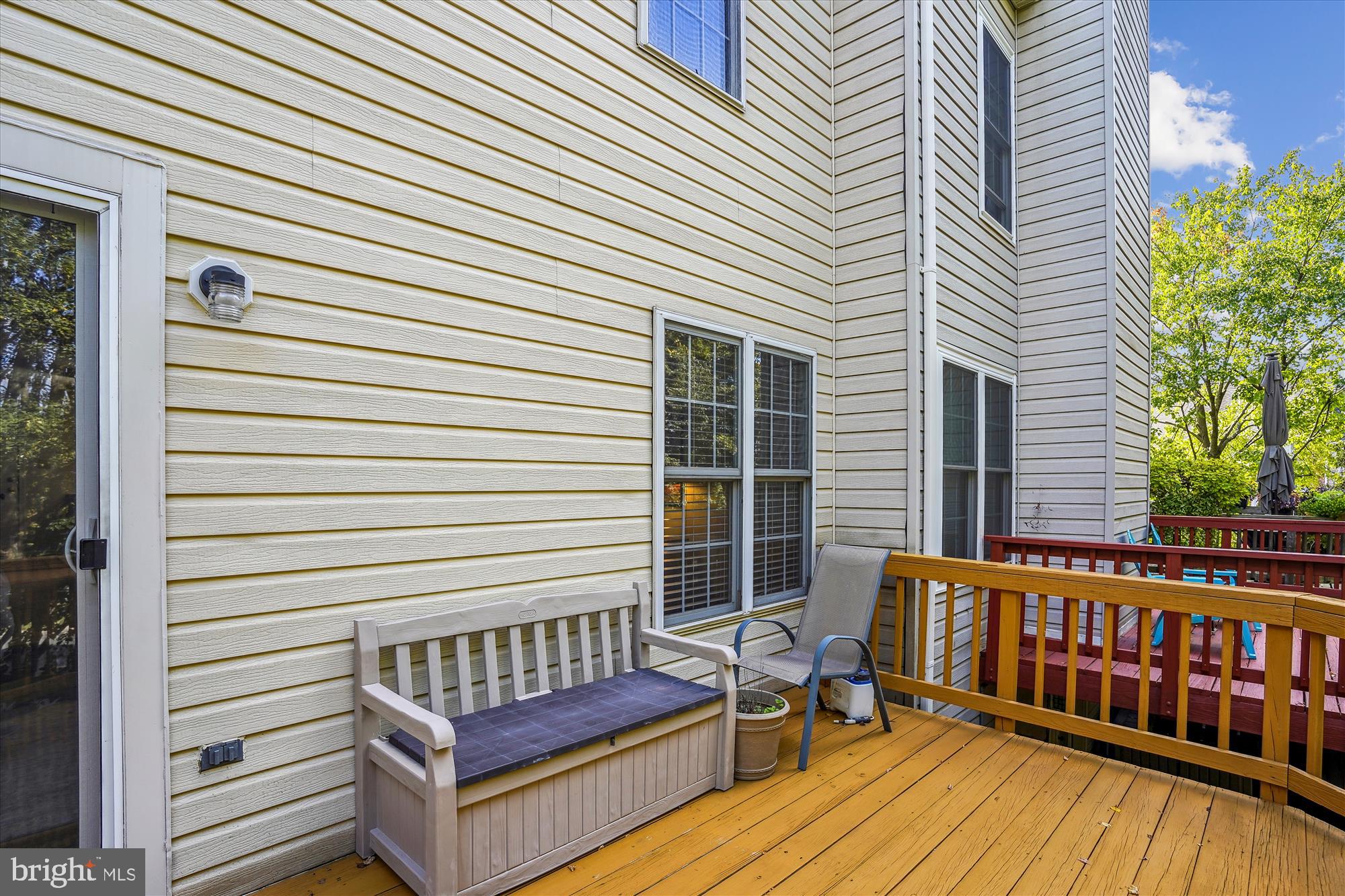 DOMINION STATION - Residential