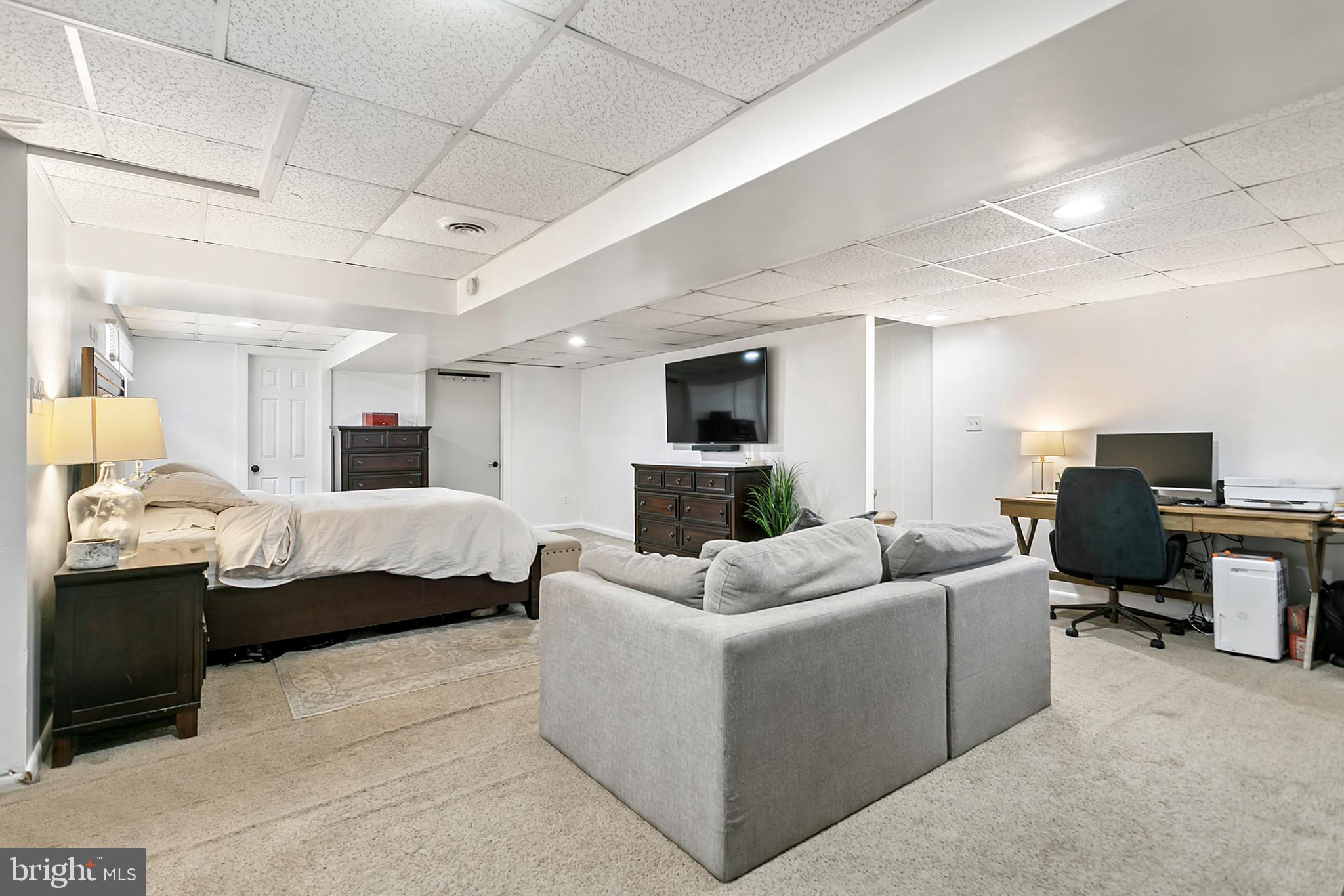 LEEDOM ESTS - Residential