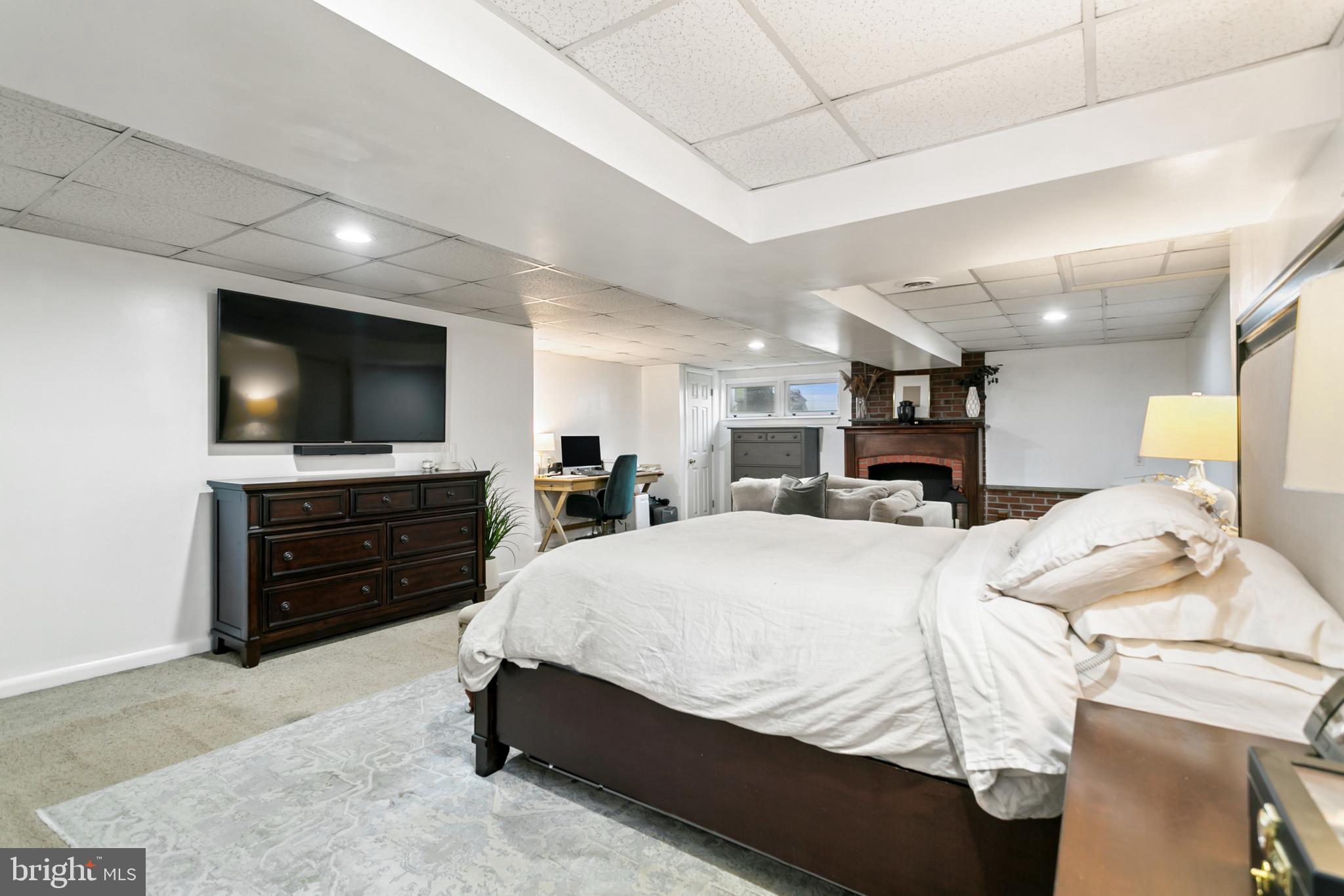 LEEDOM ESTS - Residential