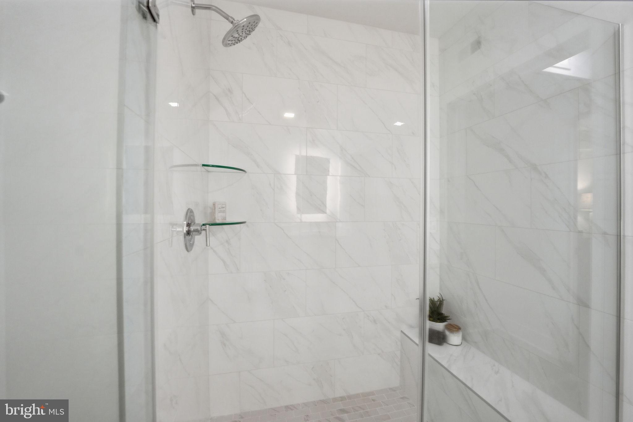 OLD TOWN ALEXANDRIA - Residential