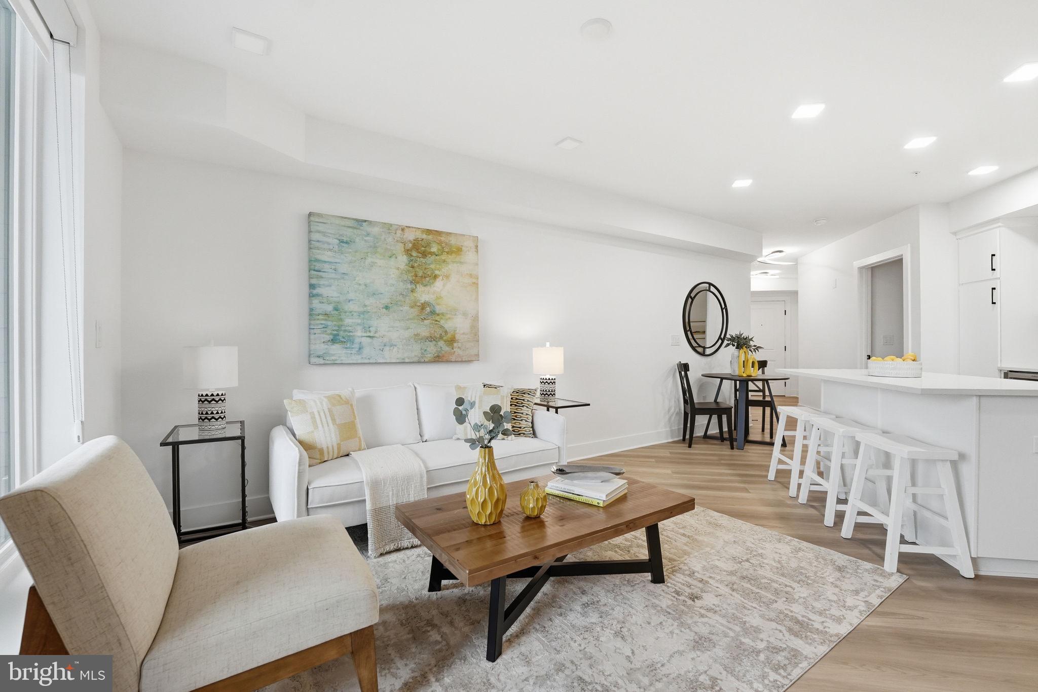 OLD TOWN ALEXANDRIA - Residential