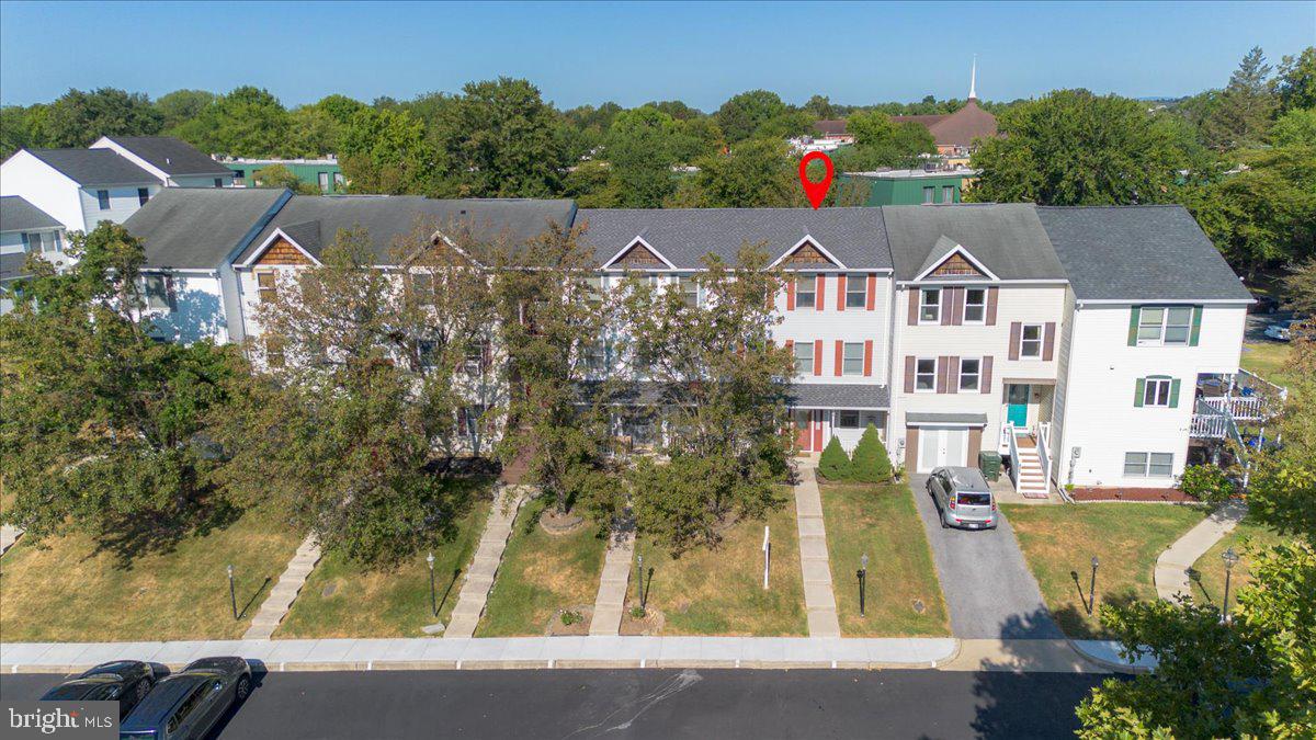 KENLY SQUARE - Residential