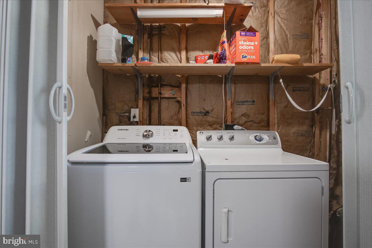 KENLY SQUARE - Residential