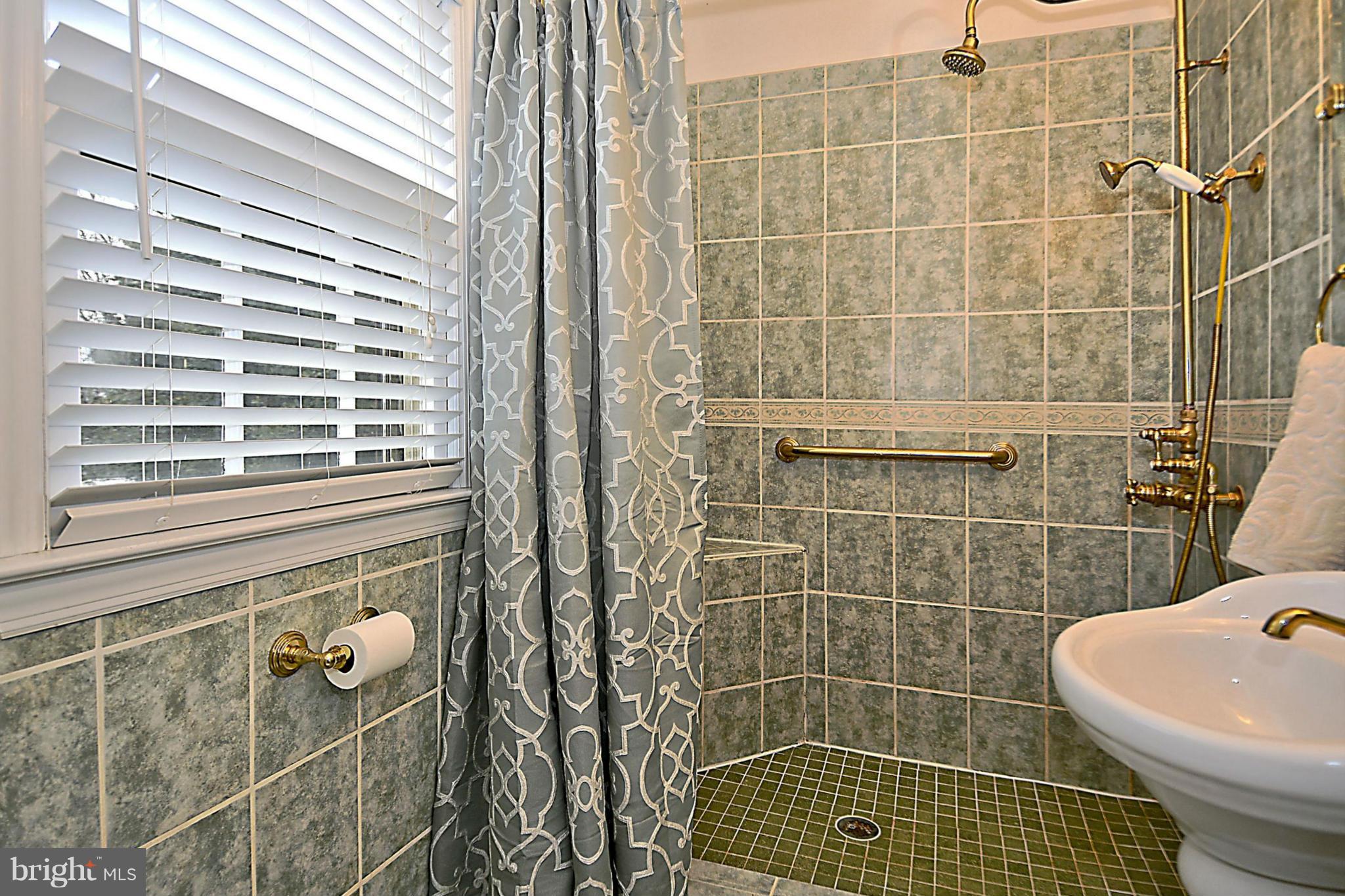 WOODMOOR - Residential