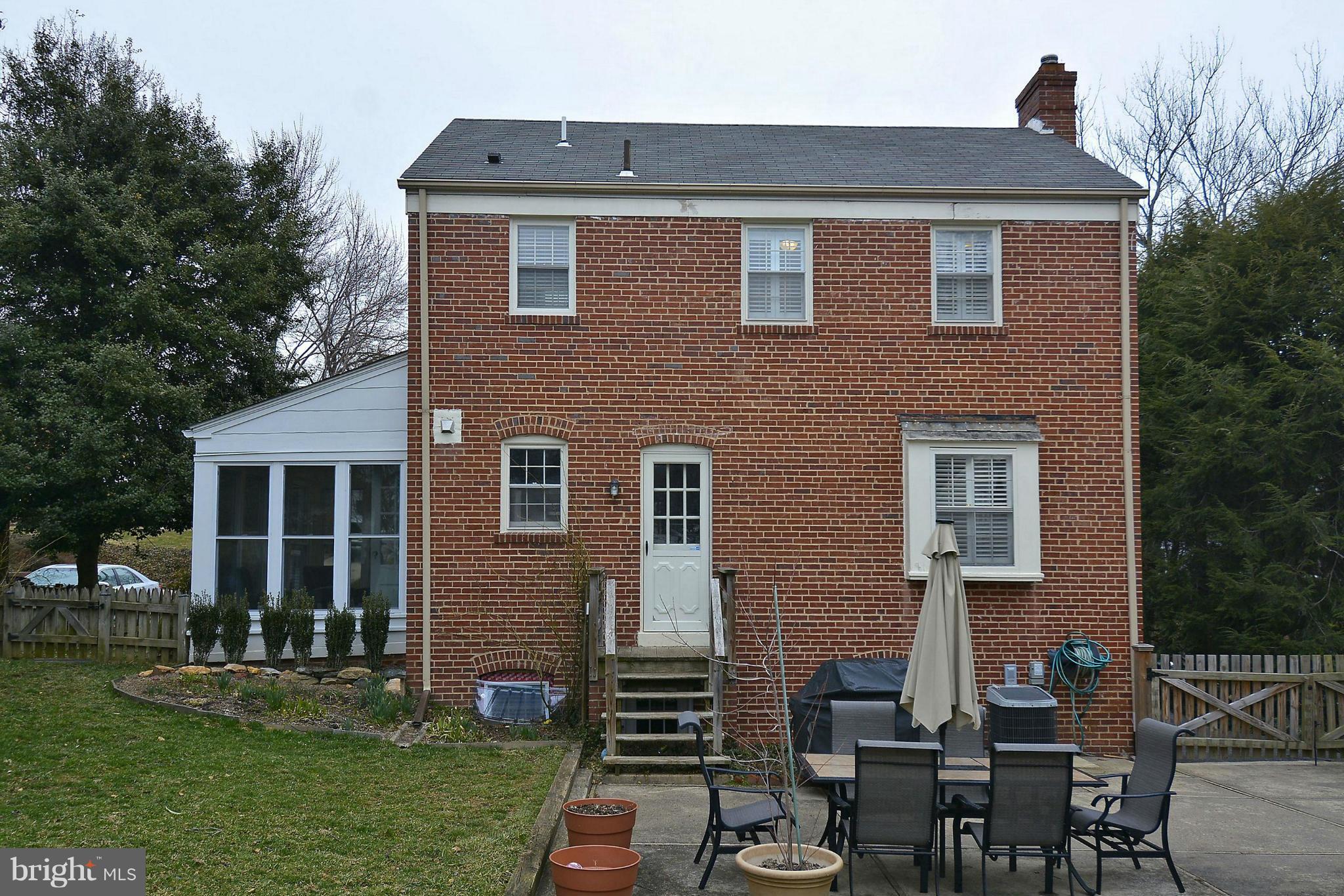 WOODMOOR - Residential