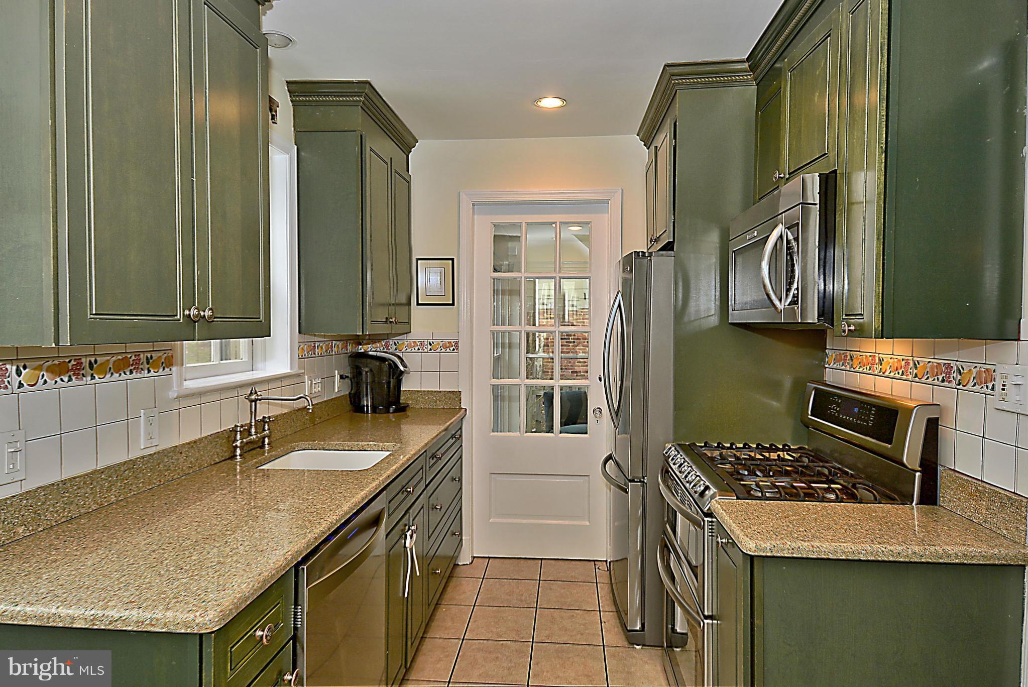 WOODMOOR - Residential