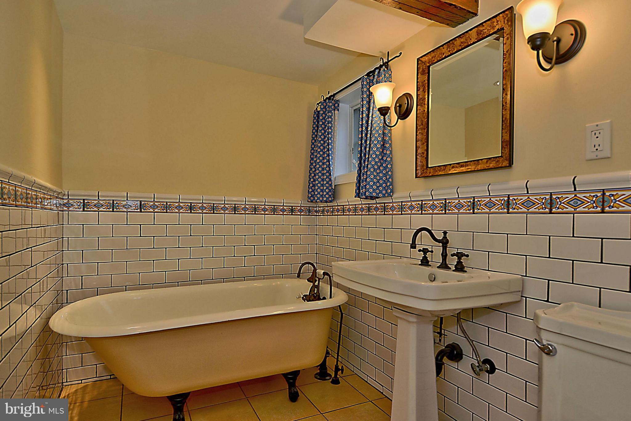 WOODMOOR - Residential