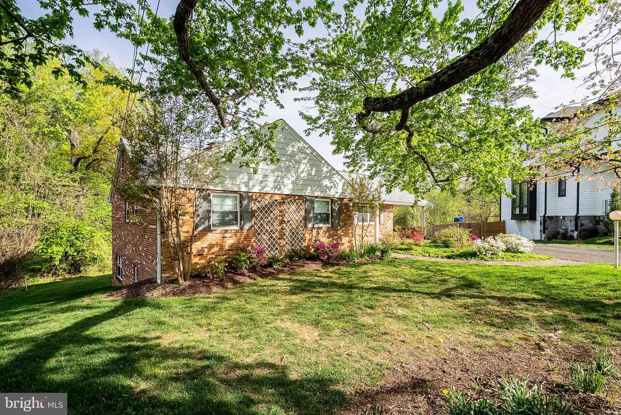 6608 FAIRLAWN DRIVE
