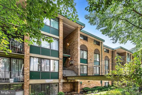 505 N ARMISTEAD STREET 102 ALEXANDRIA VA 22312