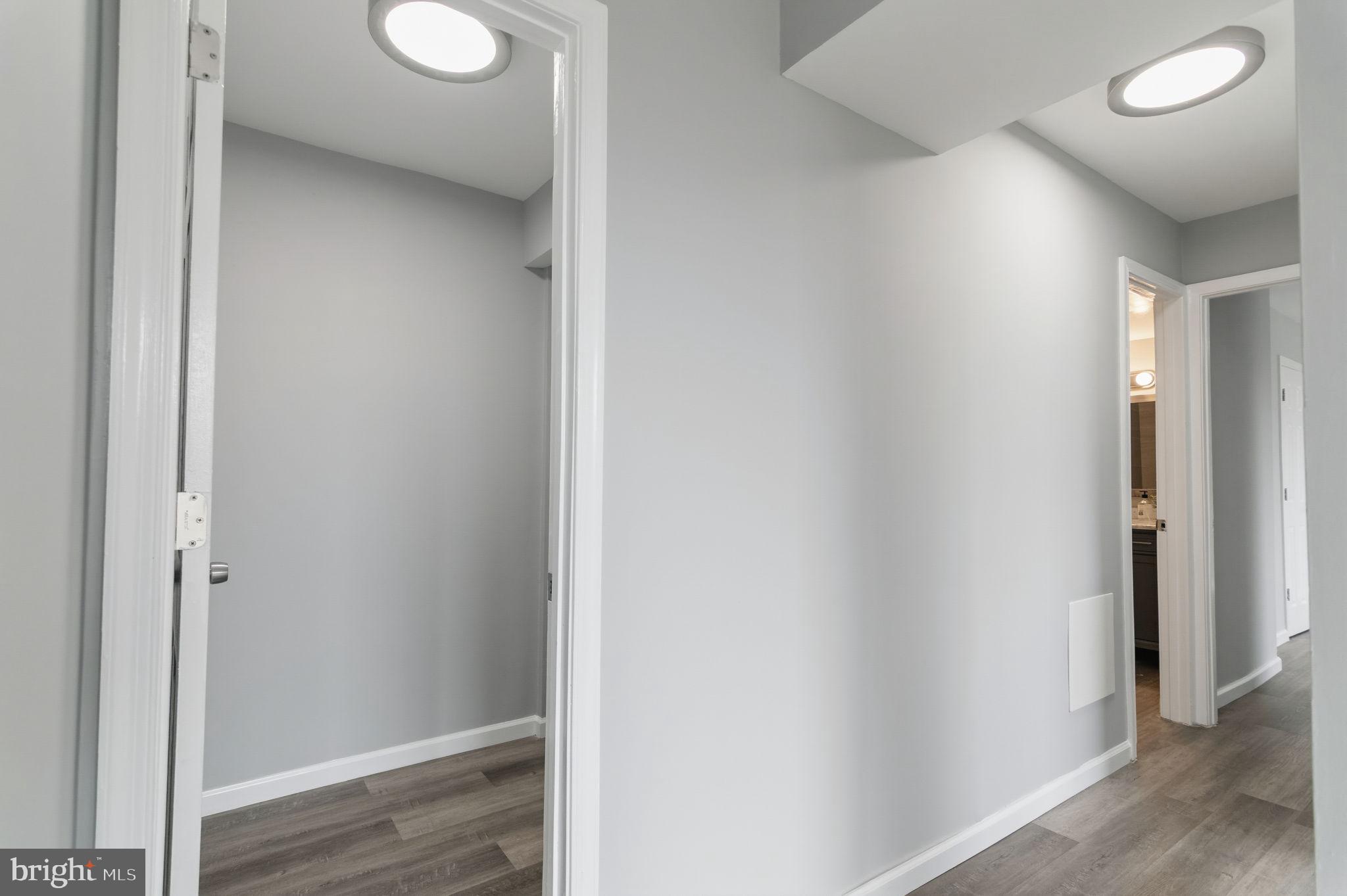 SAXONY SQUARE - Residential