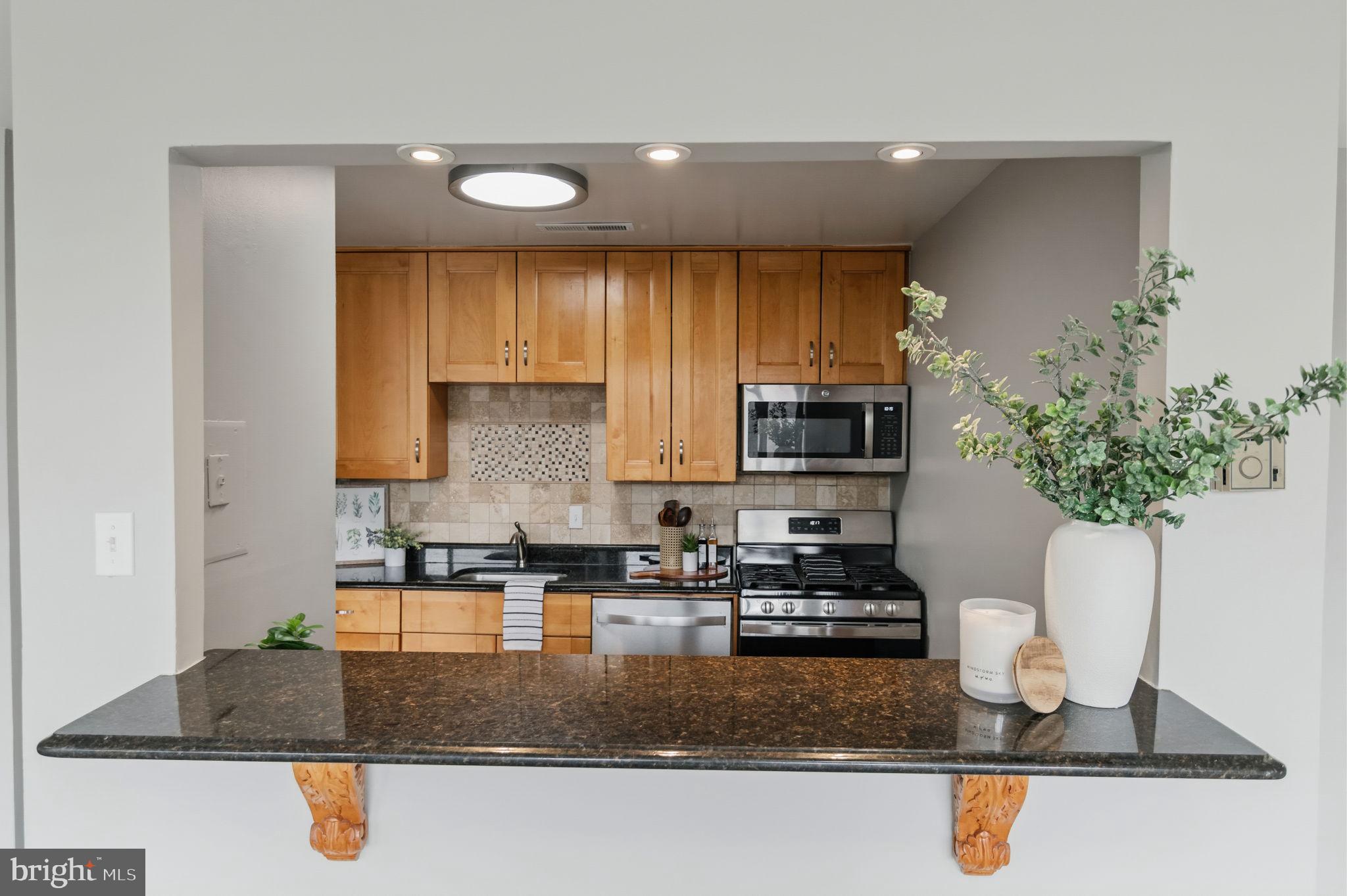 SAXONY SQUARE - Residential