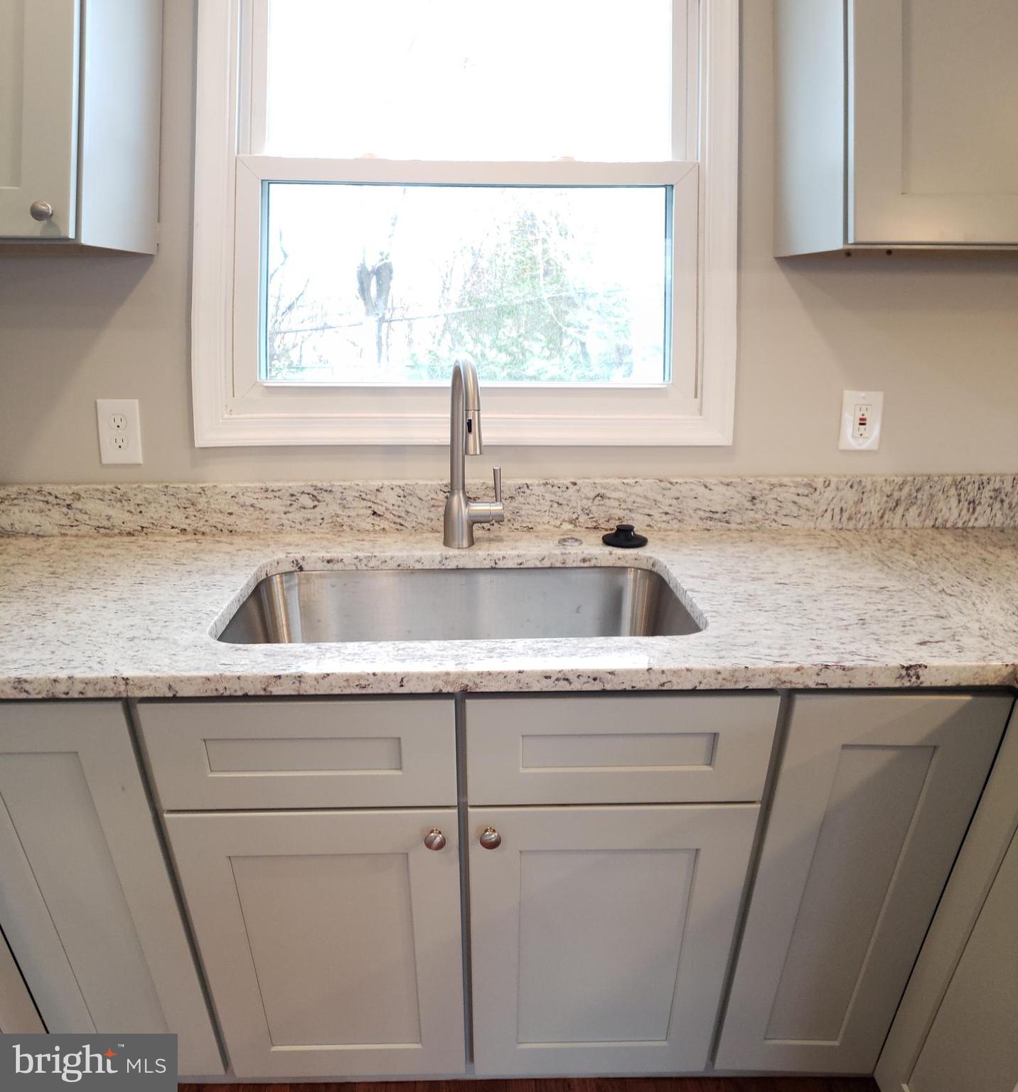 VICTORY VILLA - Residential